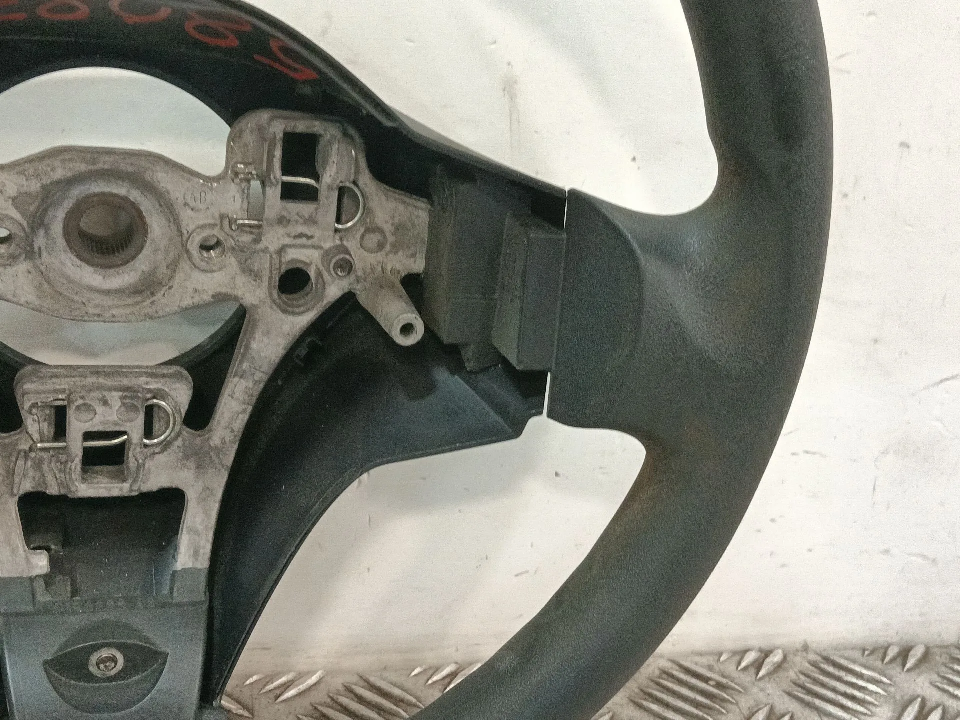 Volante para Toyota Yaris (_P9_)