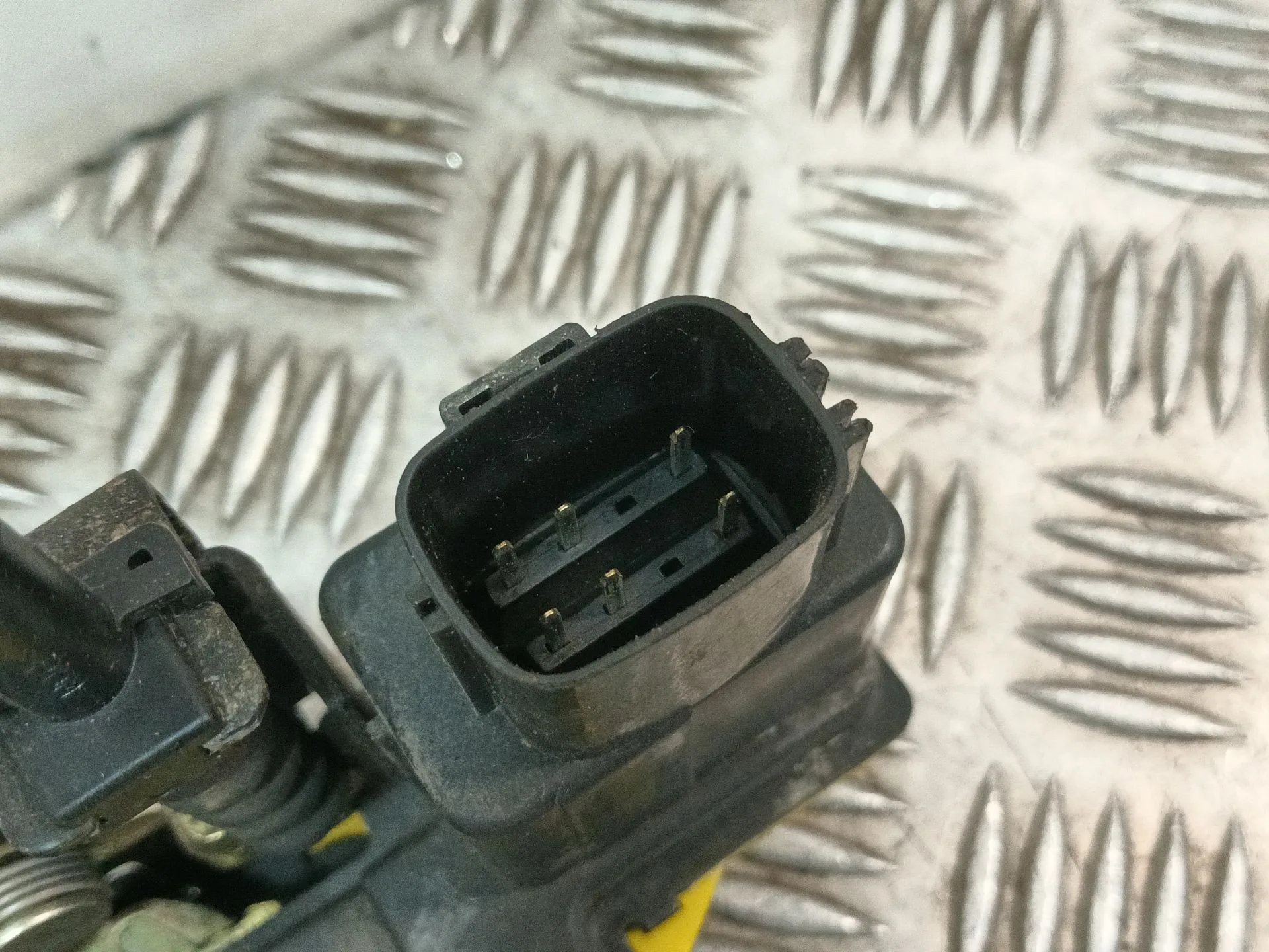 Cerradura Puerta Trasera Derecha para Volvo S60 I (384)