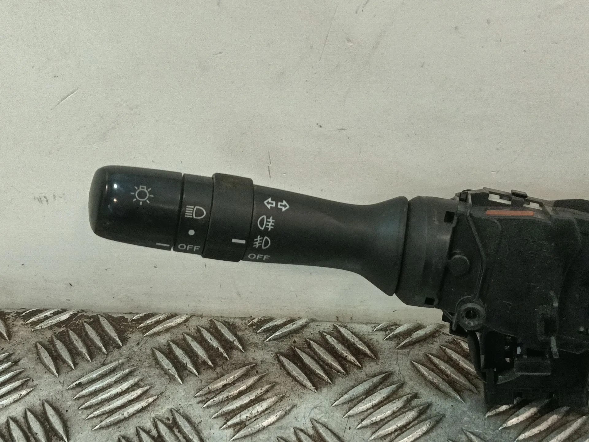 Mando Multifuncion para Toyota Yaris (_P9_)