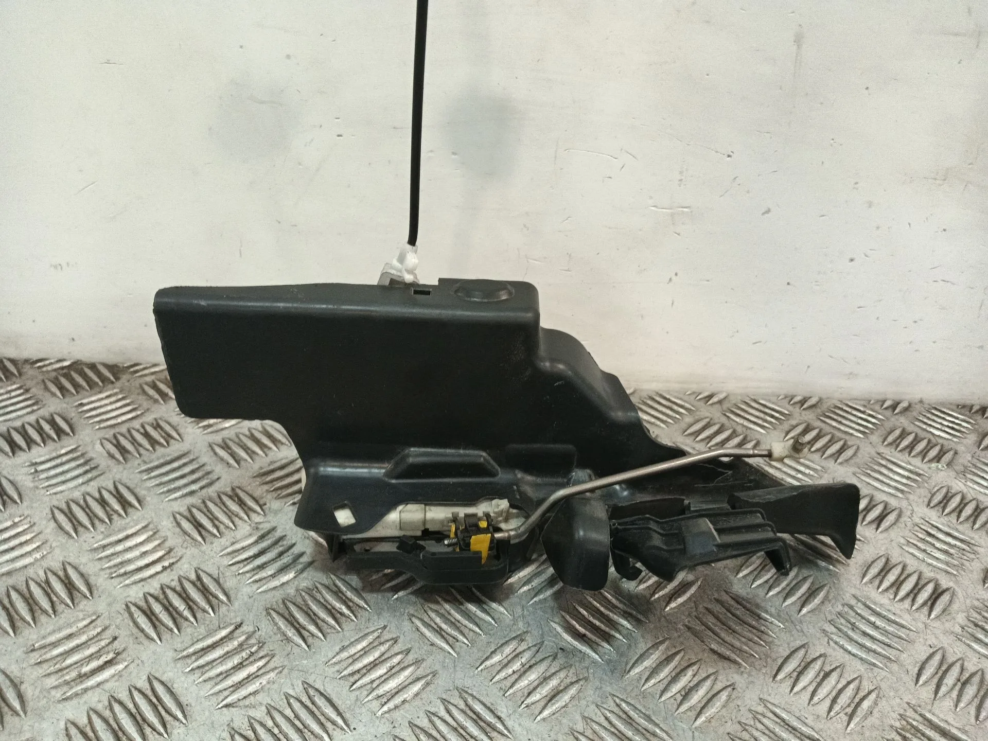 Cerradura Puerta Delantera Izquierda para Seat Exeo St (3R5)(2009>)