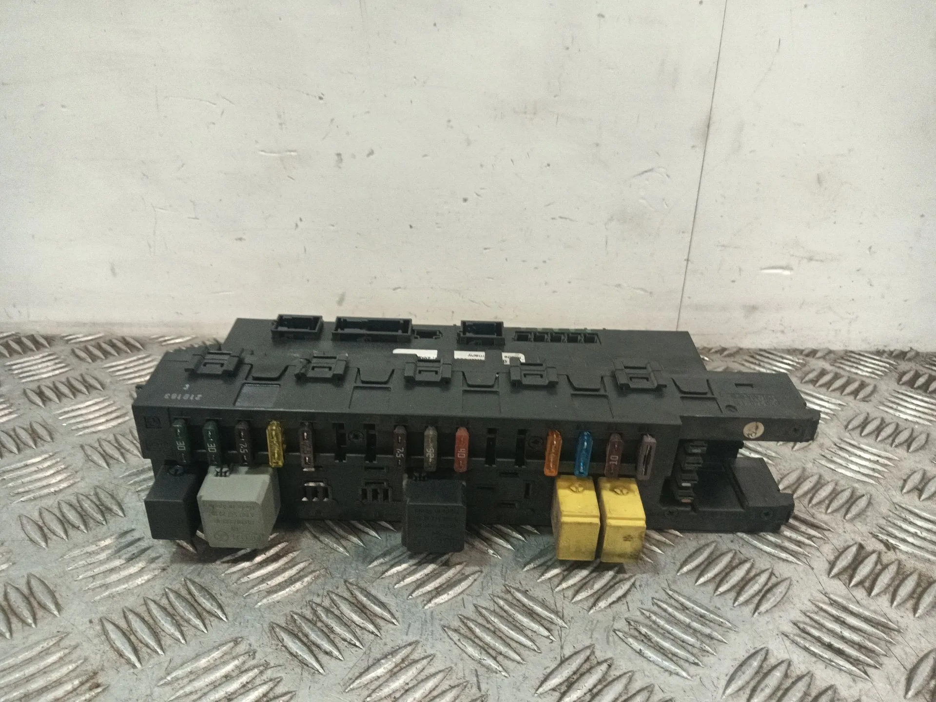 Caja Reles / Fusibles para Mercedes-Benz Clase C (W203)