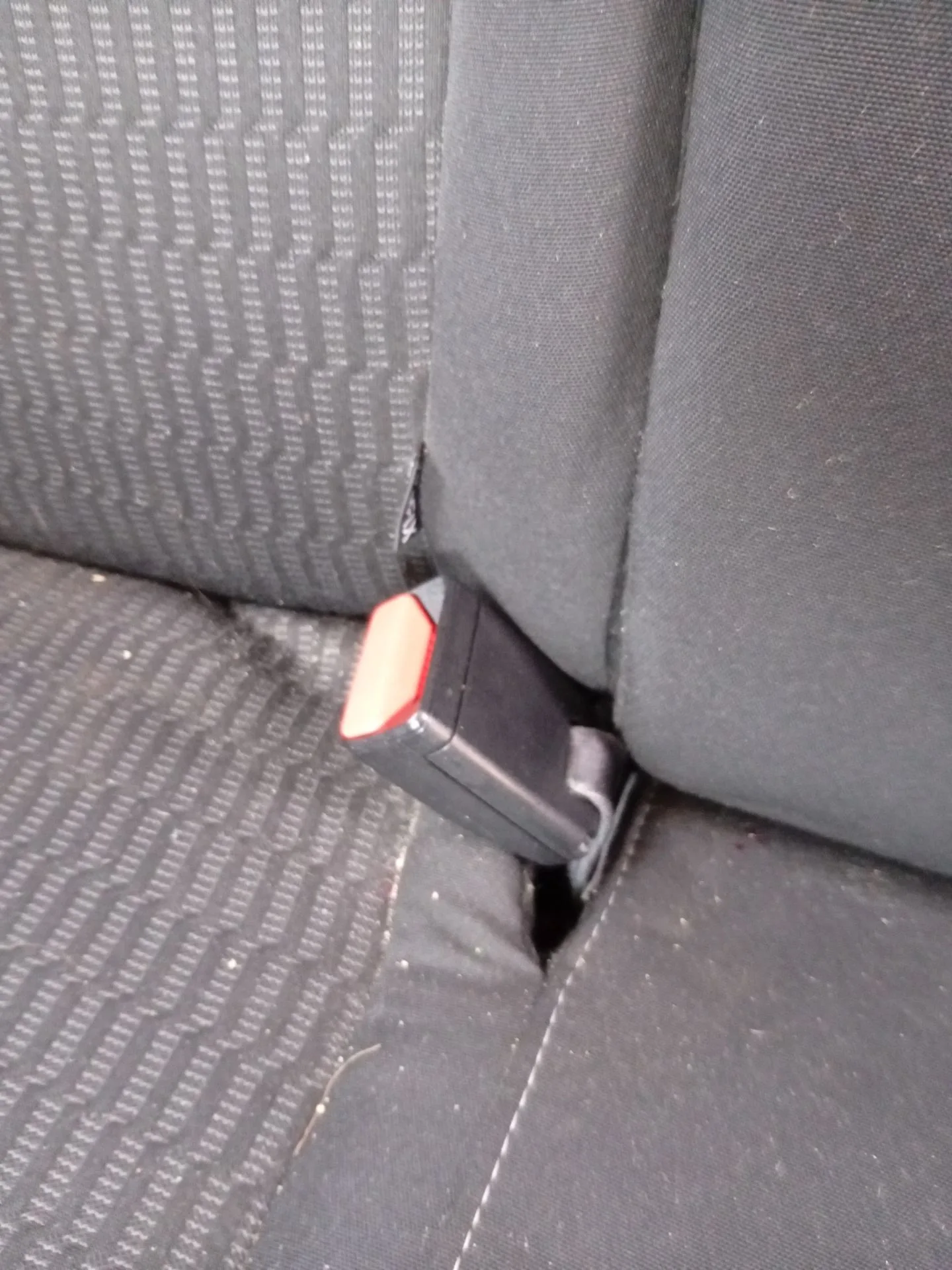 Enganche Cinturon Trasero Derecho para Peugeot 208 I (Ca_, Cc_)