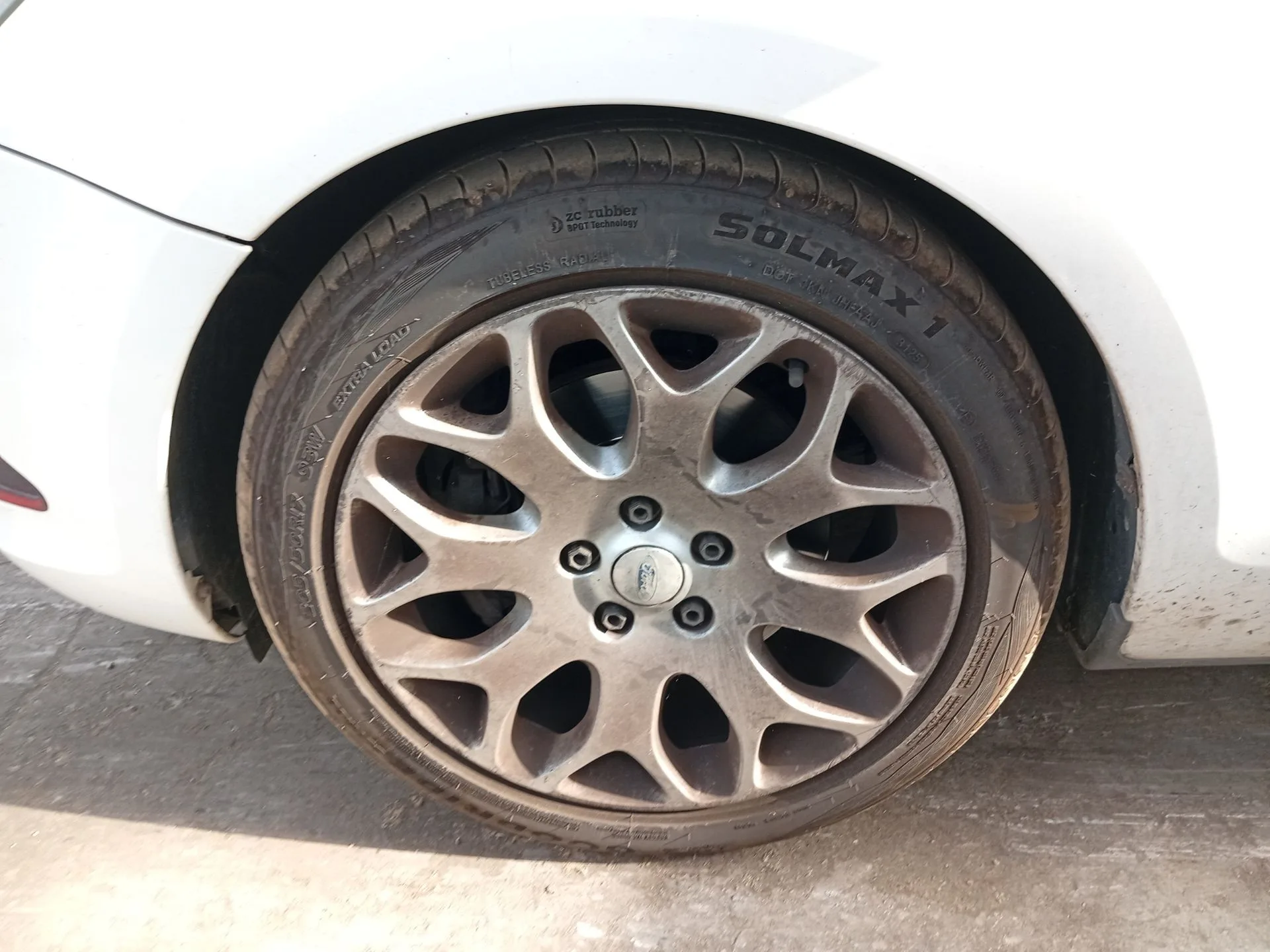Mangueta Delantera Izquierda para Ford Focus Ii (Da_, Hcp, Dp)
