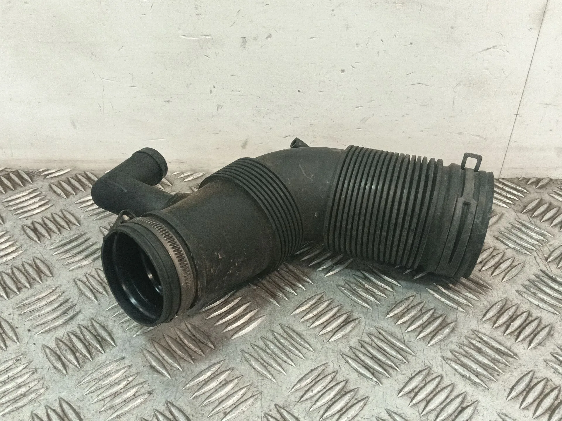 Tubo para Audi A1 (8X1, 8Xk)