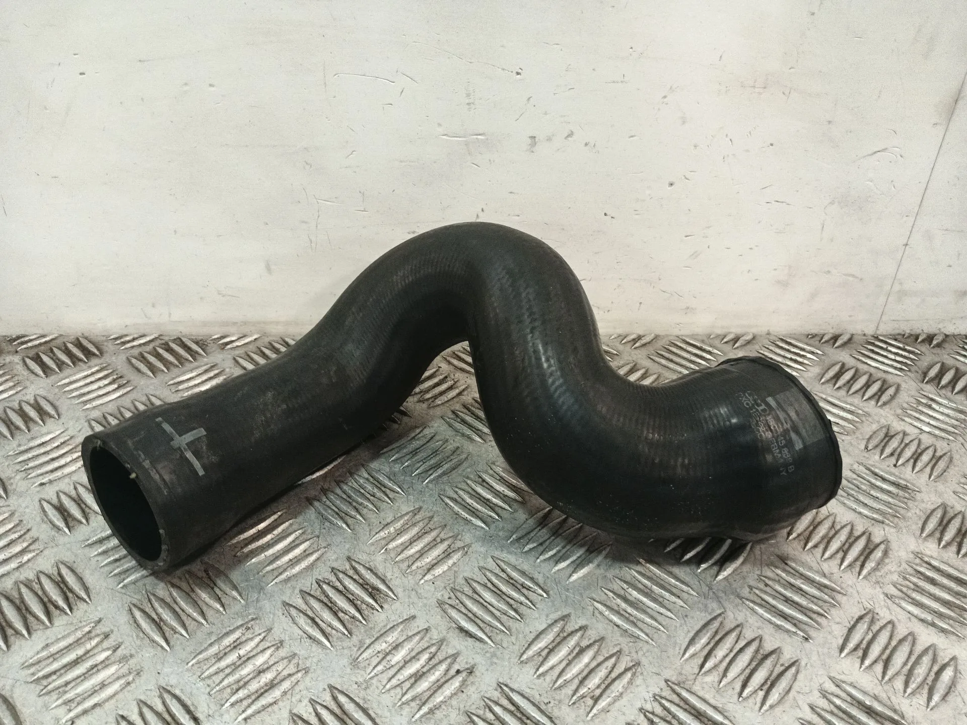 Tubo para Audi A6 C5 Avant (4B5, 4B6)