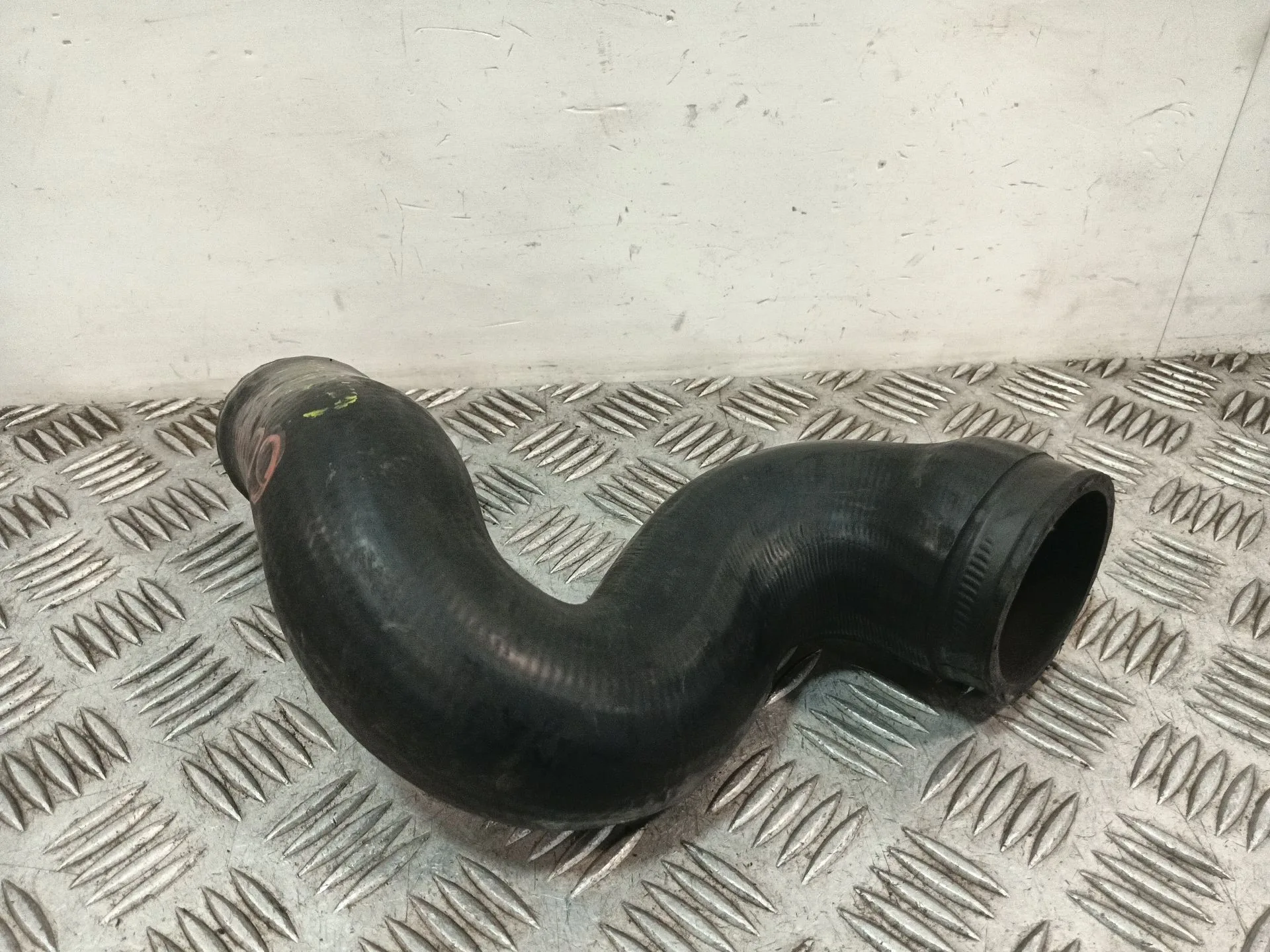 Tubo para Audi A6 C5 Avant (4B5, 4B6)