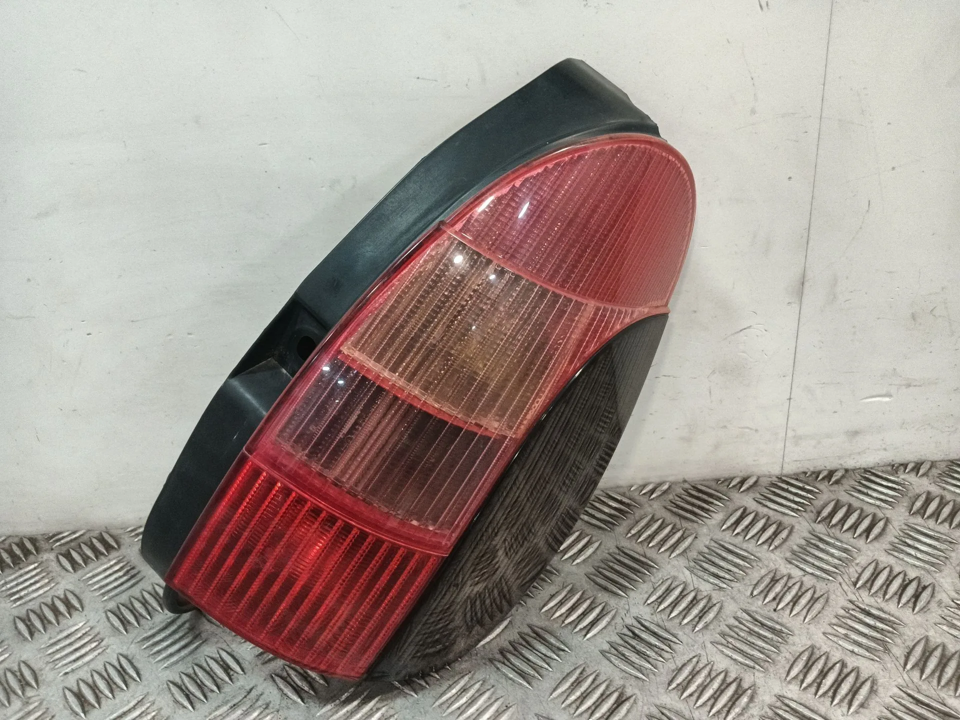 Piloto Trasero Derecho para Peugeot 306 Break (7E, N3, N5)