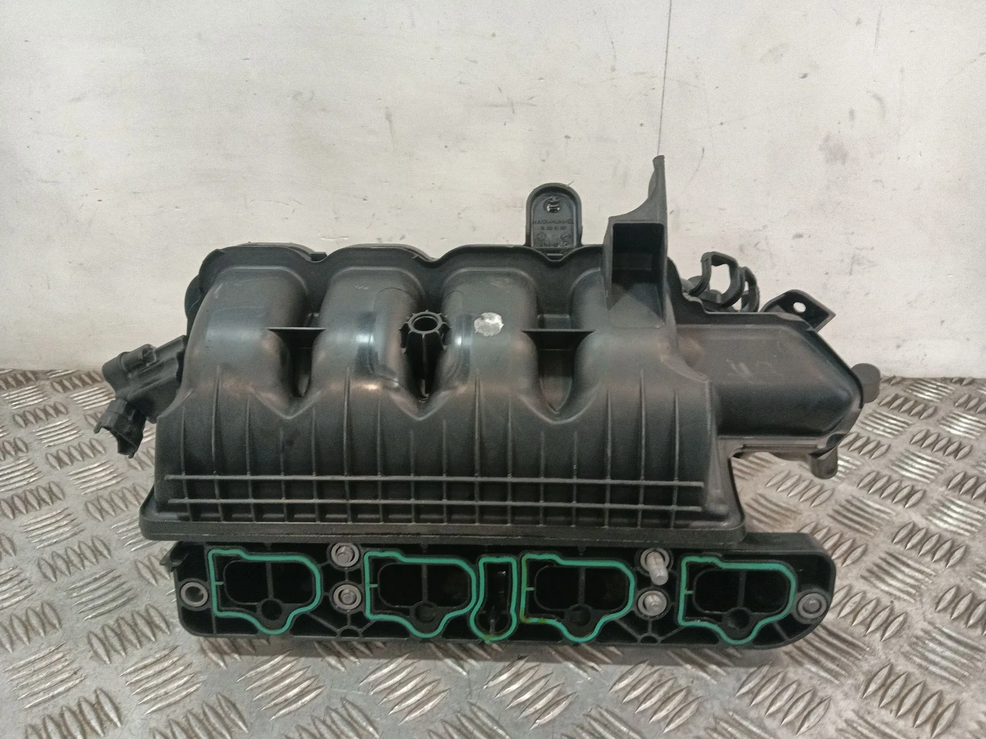 Colector Admision para Chevrolet Aveo Berlina Hatchback