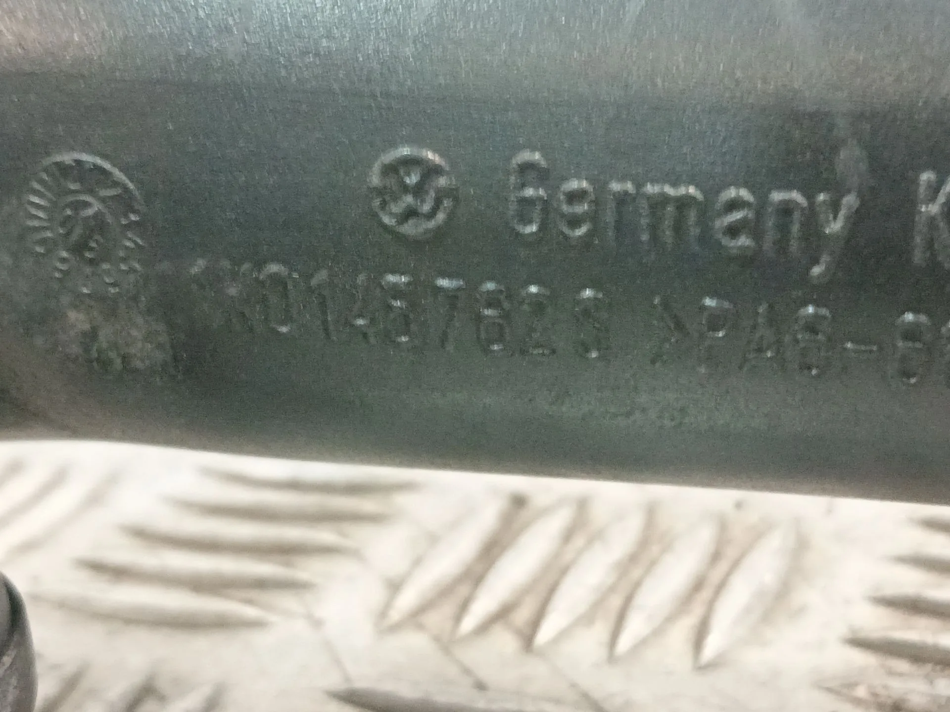 Tubo para Volkswagen Passat B6 (3C2)