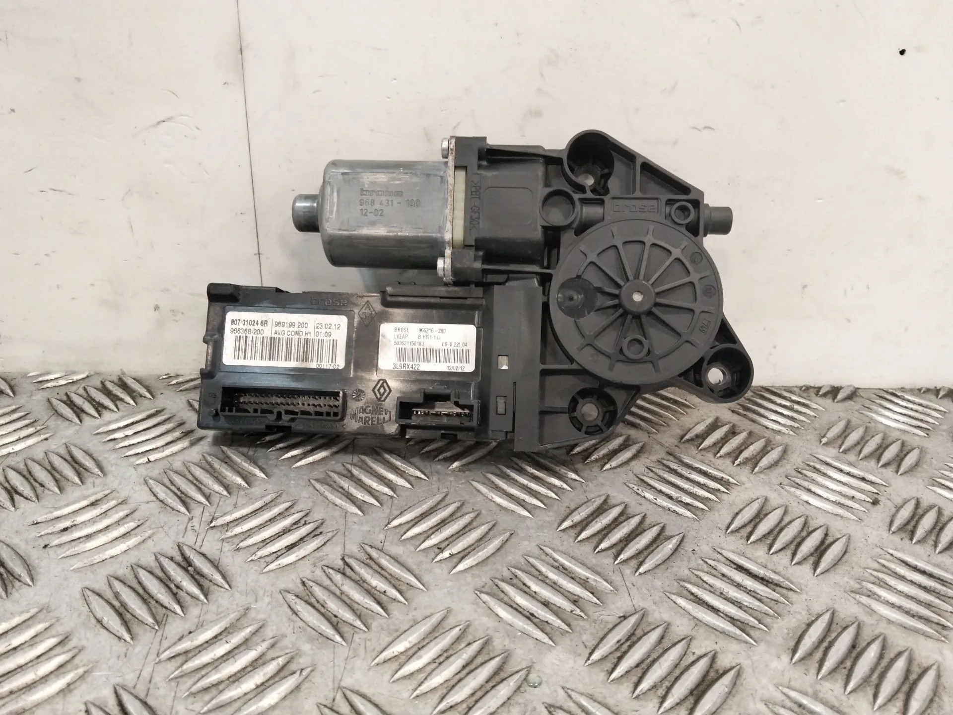 Motor Elevalunas Delantero Izquierdo para Renault Megane Iii Berlina 5 P