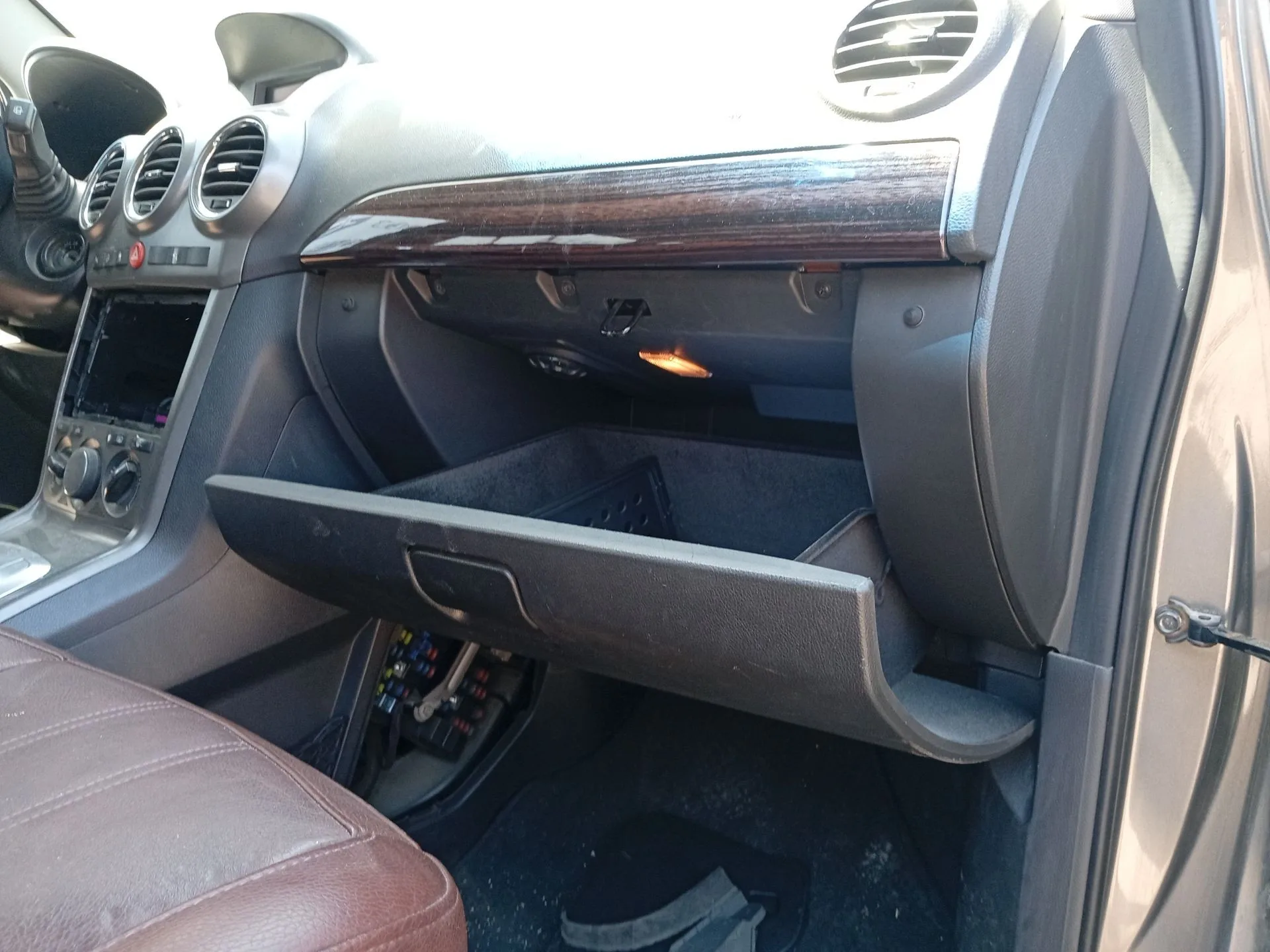 Guantera para Opel Antara A (L07)