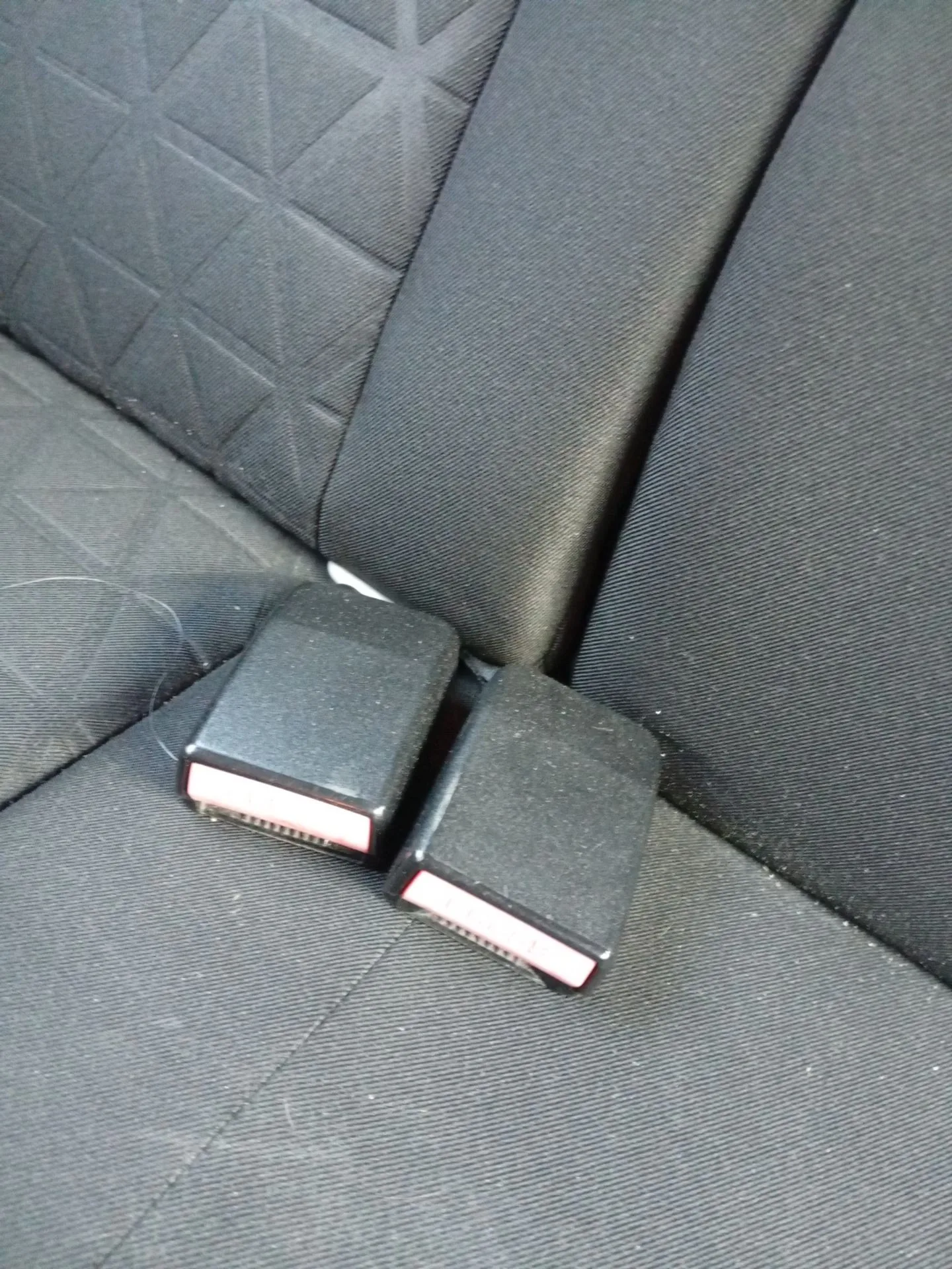 Enganche Cinturon Trasero Derecho para Dacia Duster (Hs_)