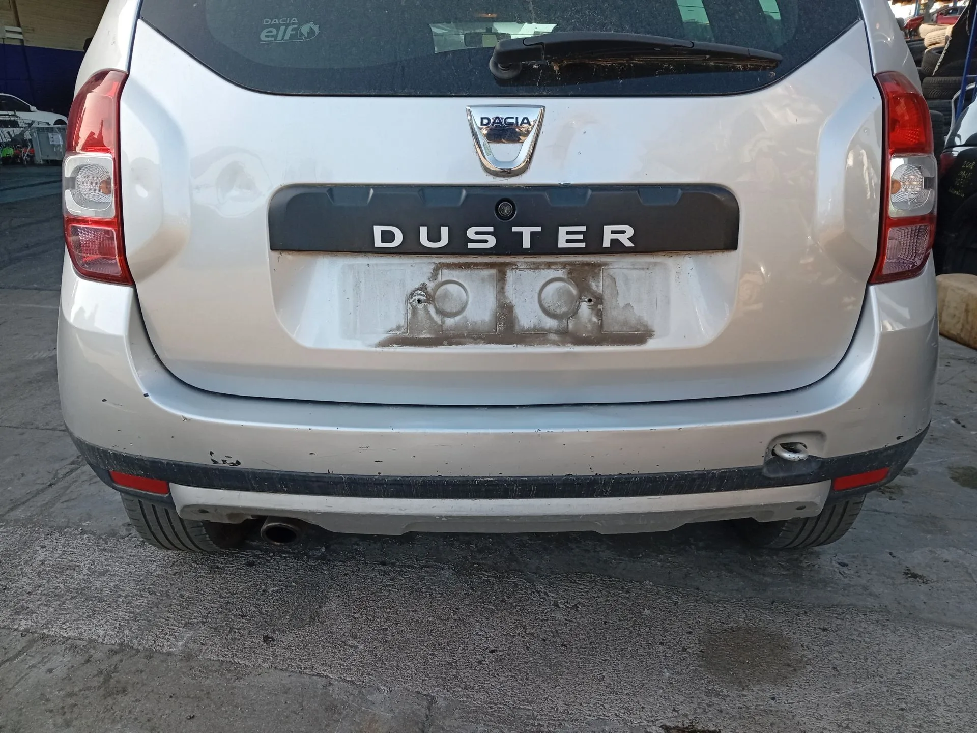 Paragolpes Trasero para Dacia Duster (Hs_)
