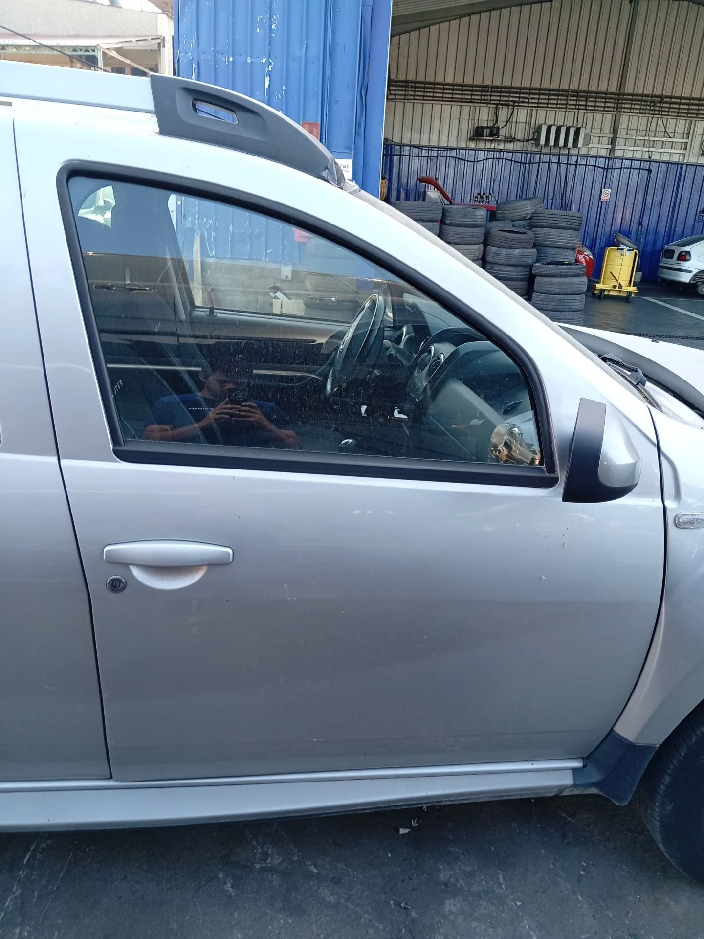 Puerta Delantera Derecha para Dacia Duster (Hs_)