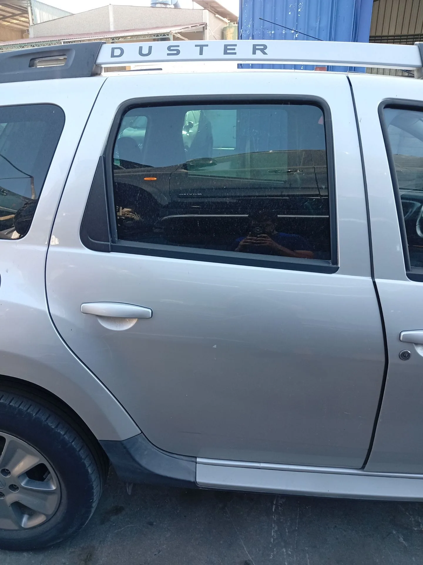 Puerta Trasera Derecha para Dacia Duster (Hs_)