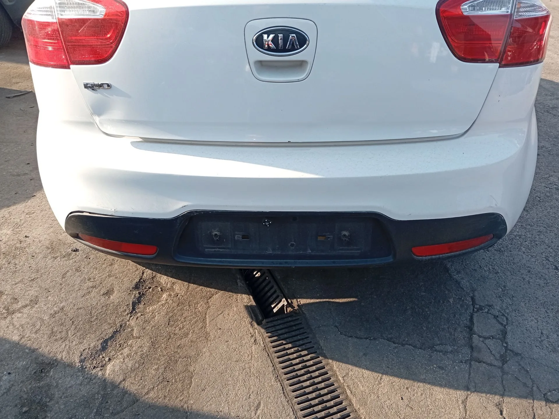 Paragolpes Trasero para Kia Rio Iii (Ub)
