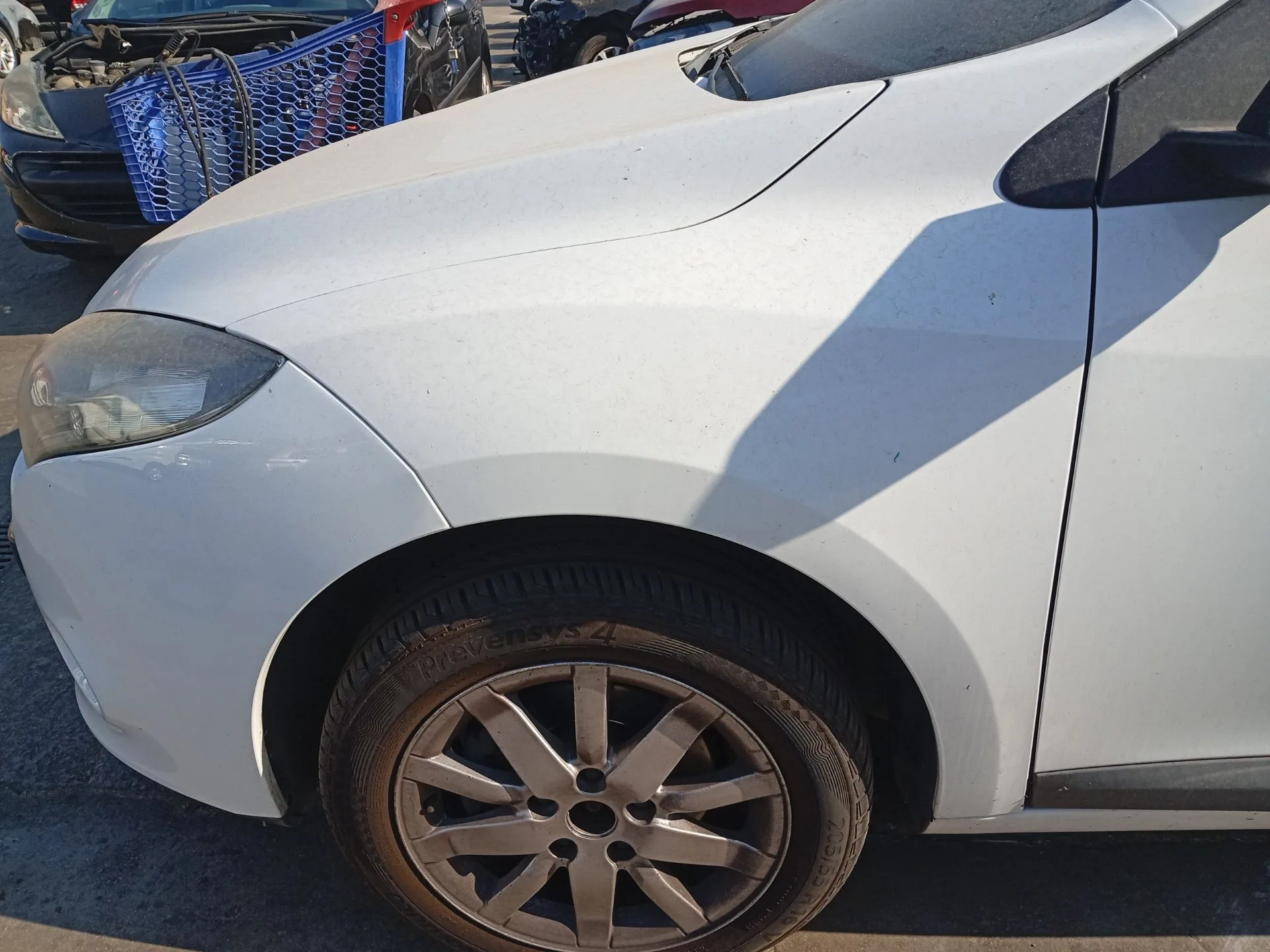 Aleta Delantera Izquierda para Renault Megane Iii Hatchback (Bz0/1_, B3_)