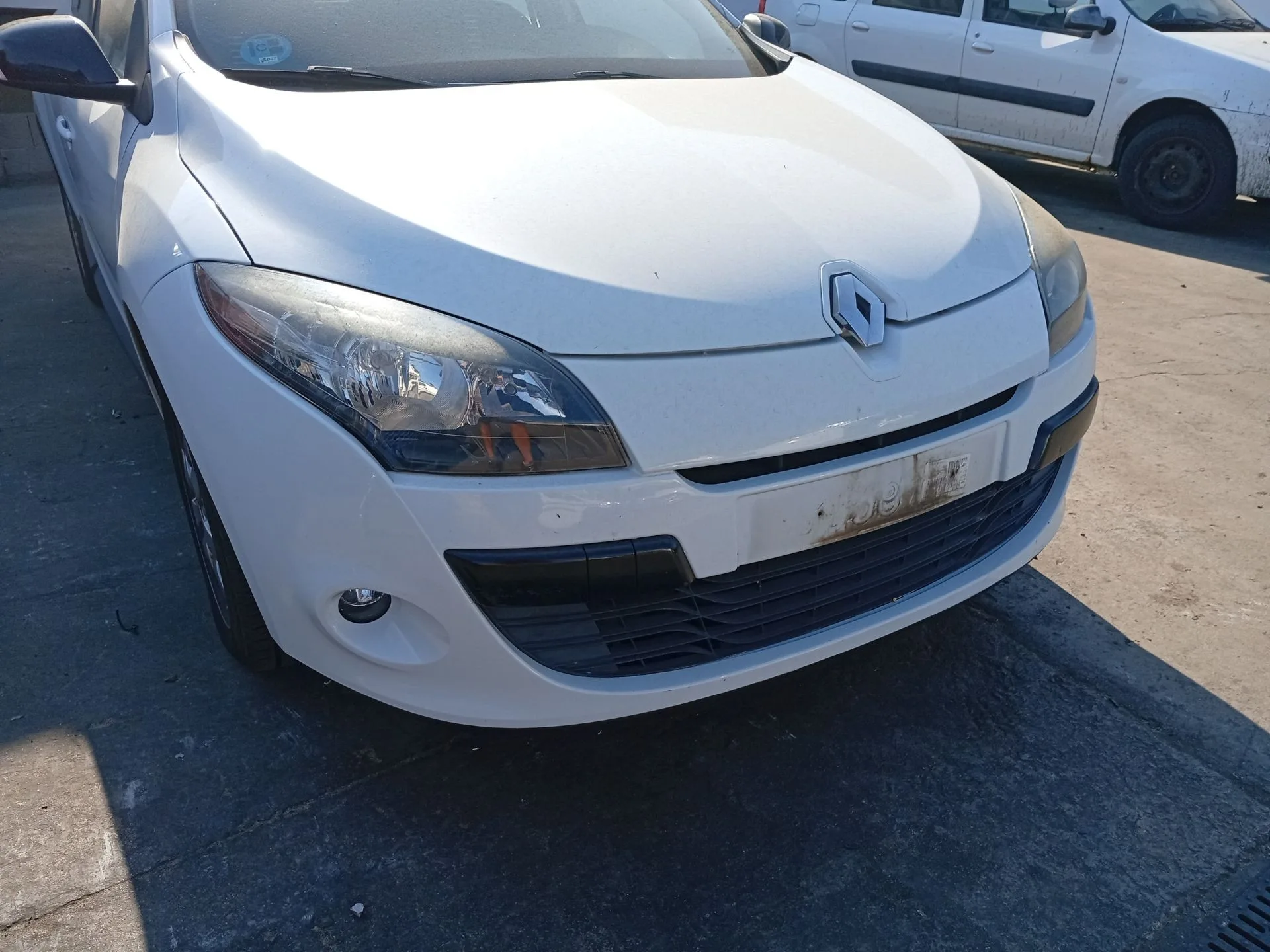 Paragolpes Delantero para Renault Megane Iii Hatchback (Bz0/1_, B3_)