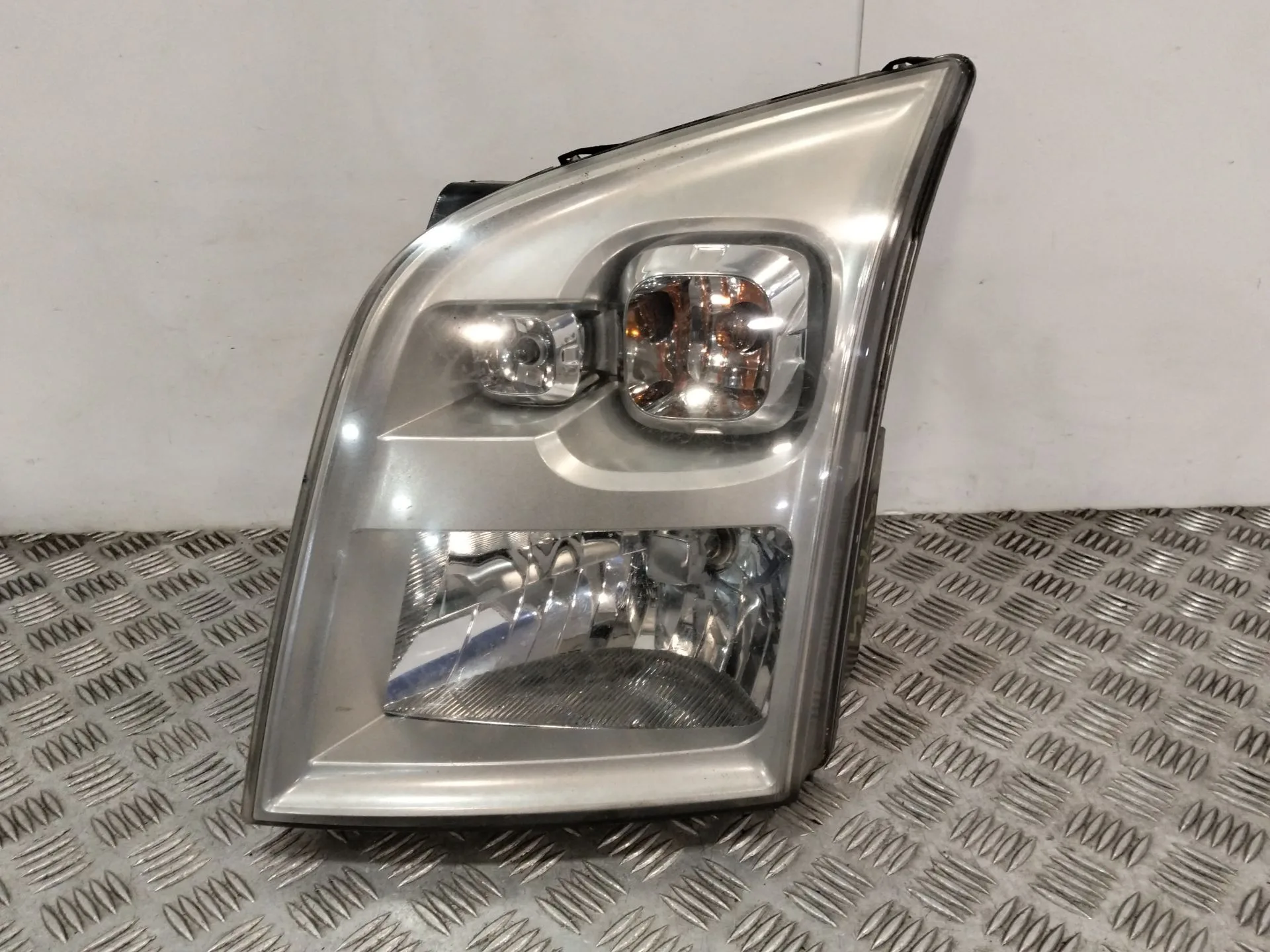 Faro Izquierdo para Ford Transit Furgoneta (Fa_ _)