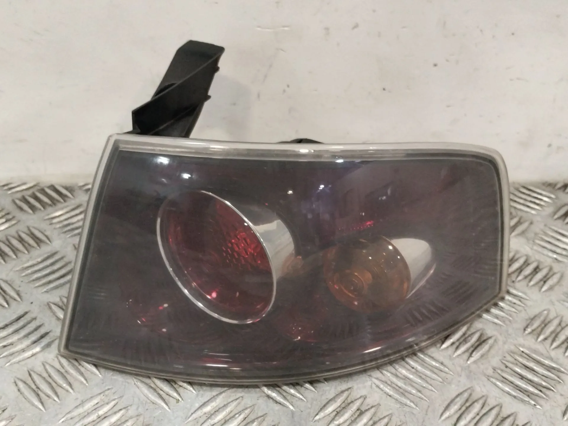 Piloto Trasero Derecho para Seat Ibiza Iii (6L1)