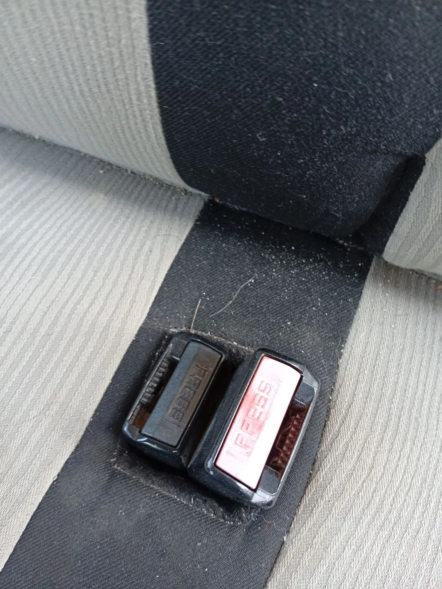 Enganche Cinturon Trasero Central para Dacia Logan Mcv (Ks_)