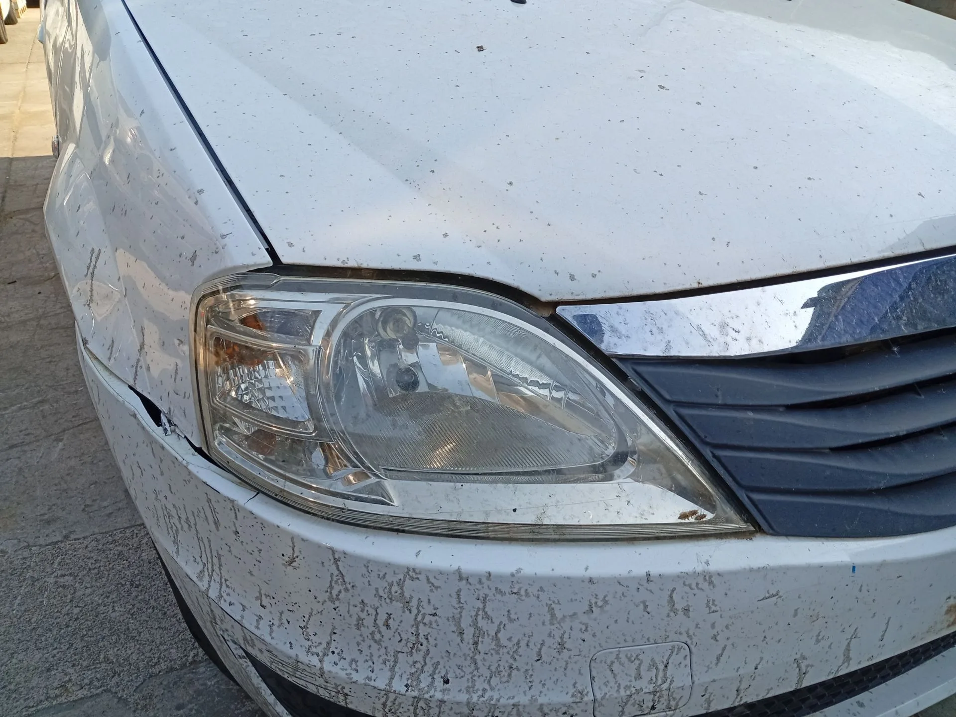 Faro Derecho para Dacia Logan Mcv (Ks_)