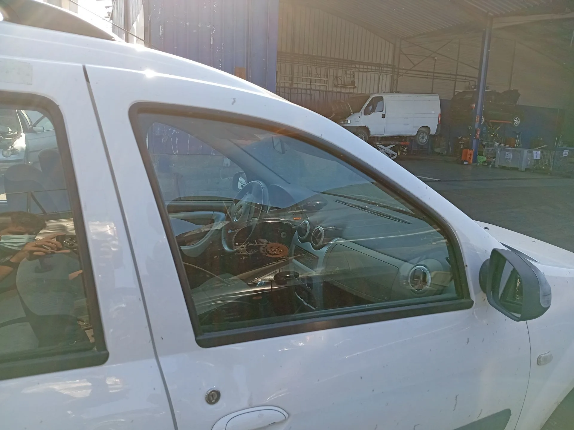 Luna Delantera Derecha para Dacia Logan (Ls_)
