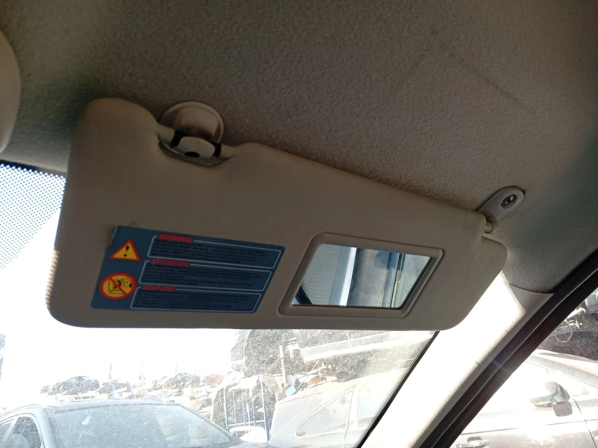 Parasol Derecho para Dacia Logan (Ls_)
