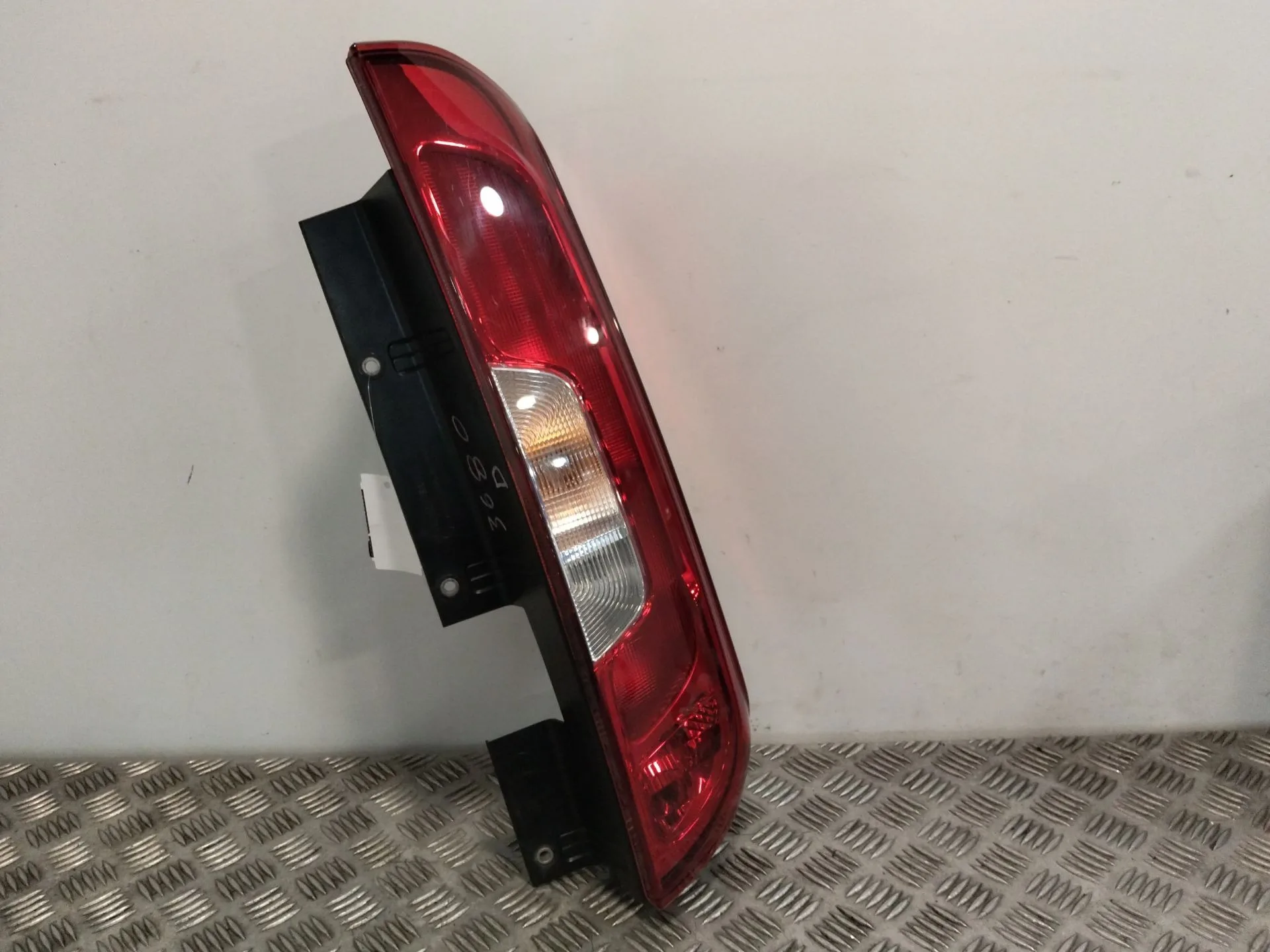 Piloto Trasero Derecho para Fiat Doblo Cargo (263_)