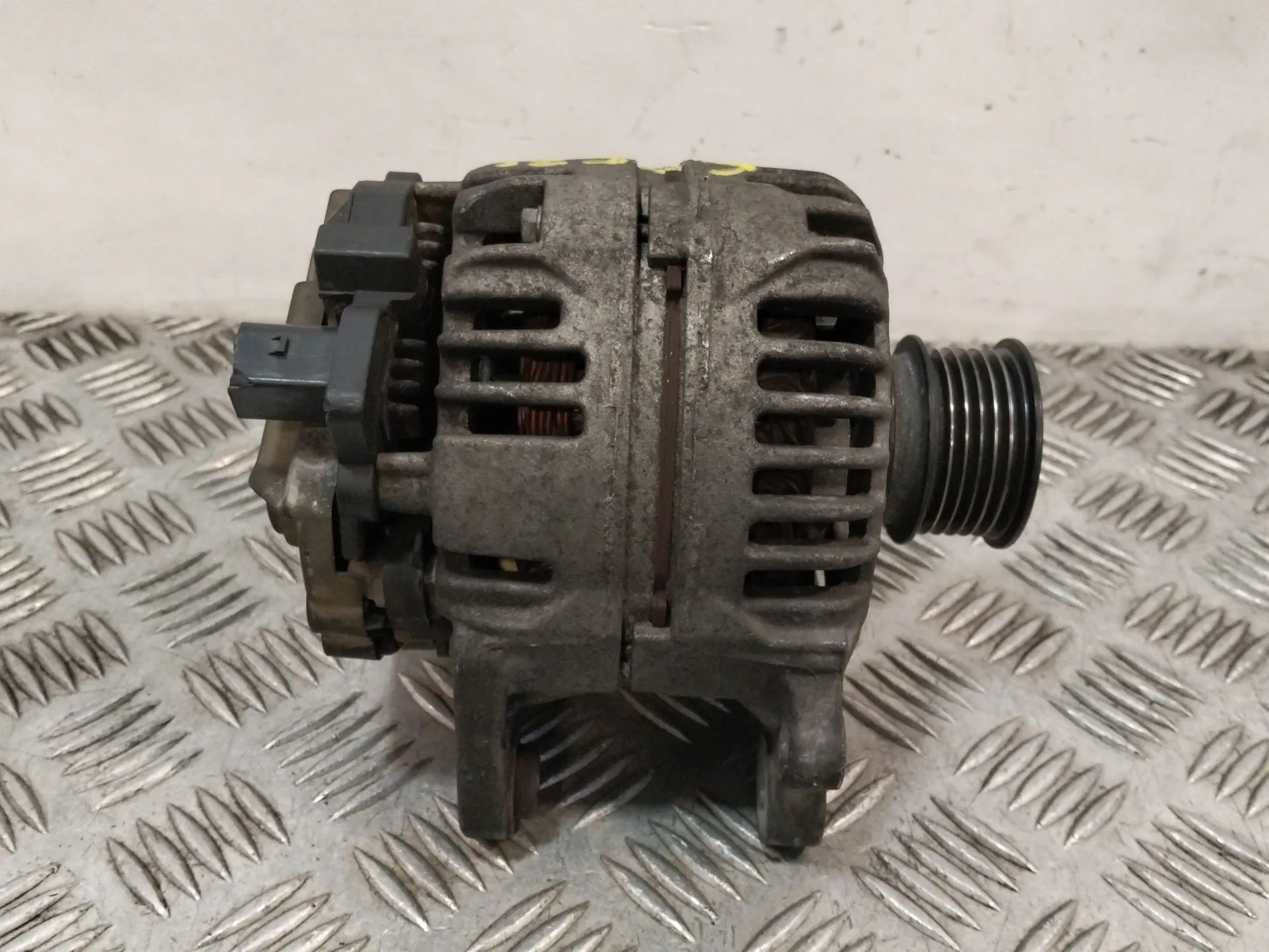 Alternador para Volkswagen Polo Iv (9N_, 9A_)