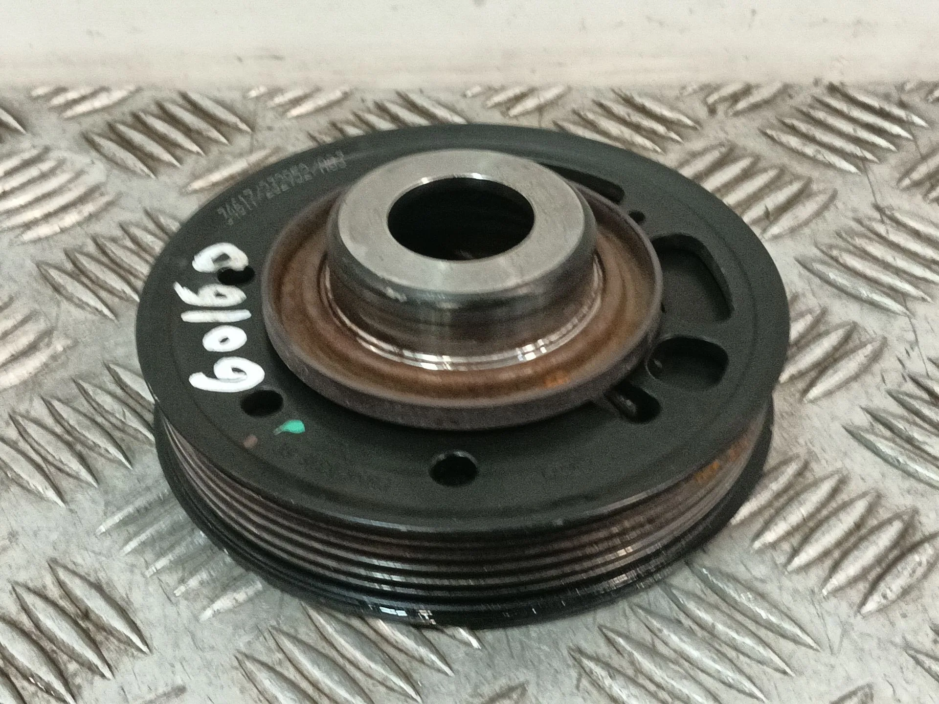 Polea Ciguenal para Ford Ecosport