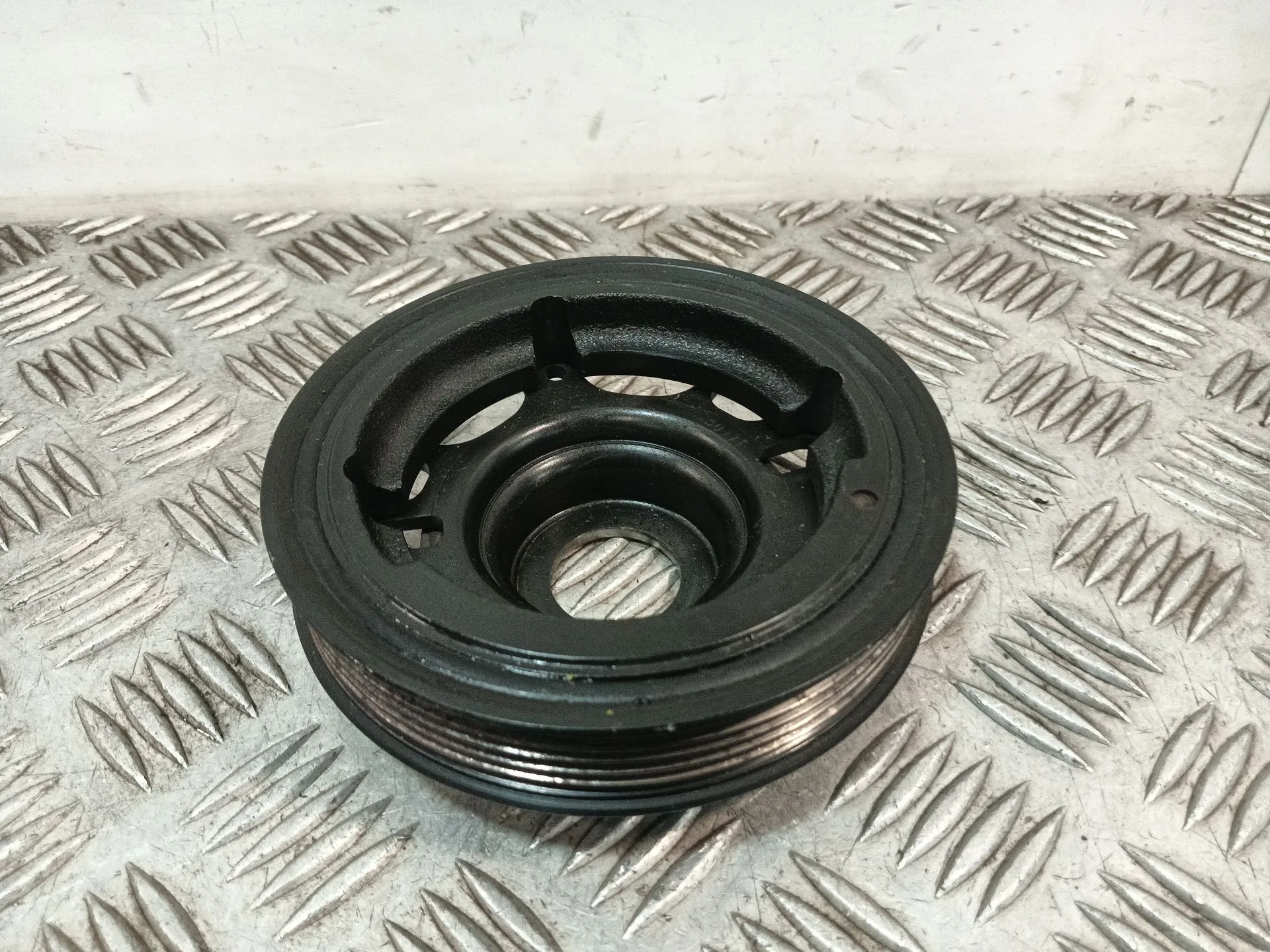Polea Ciguenal para Ford Ecosport