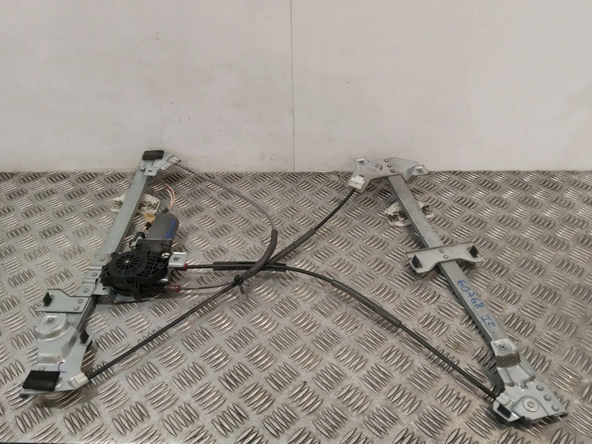Elevalunas Delantero Izquierdo para Citroën Berlingo / Berlingo First Furgoneta/Monovolumen (M_)