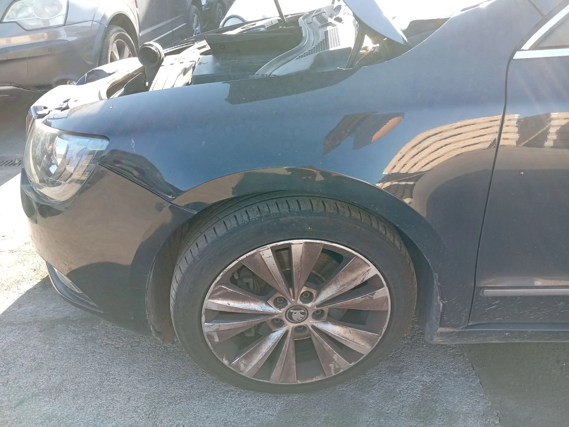 Aleta Delantera Izquierda para Skoda Superb Ii Station Wagon (3T5)