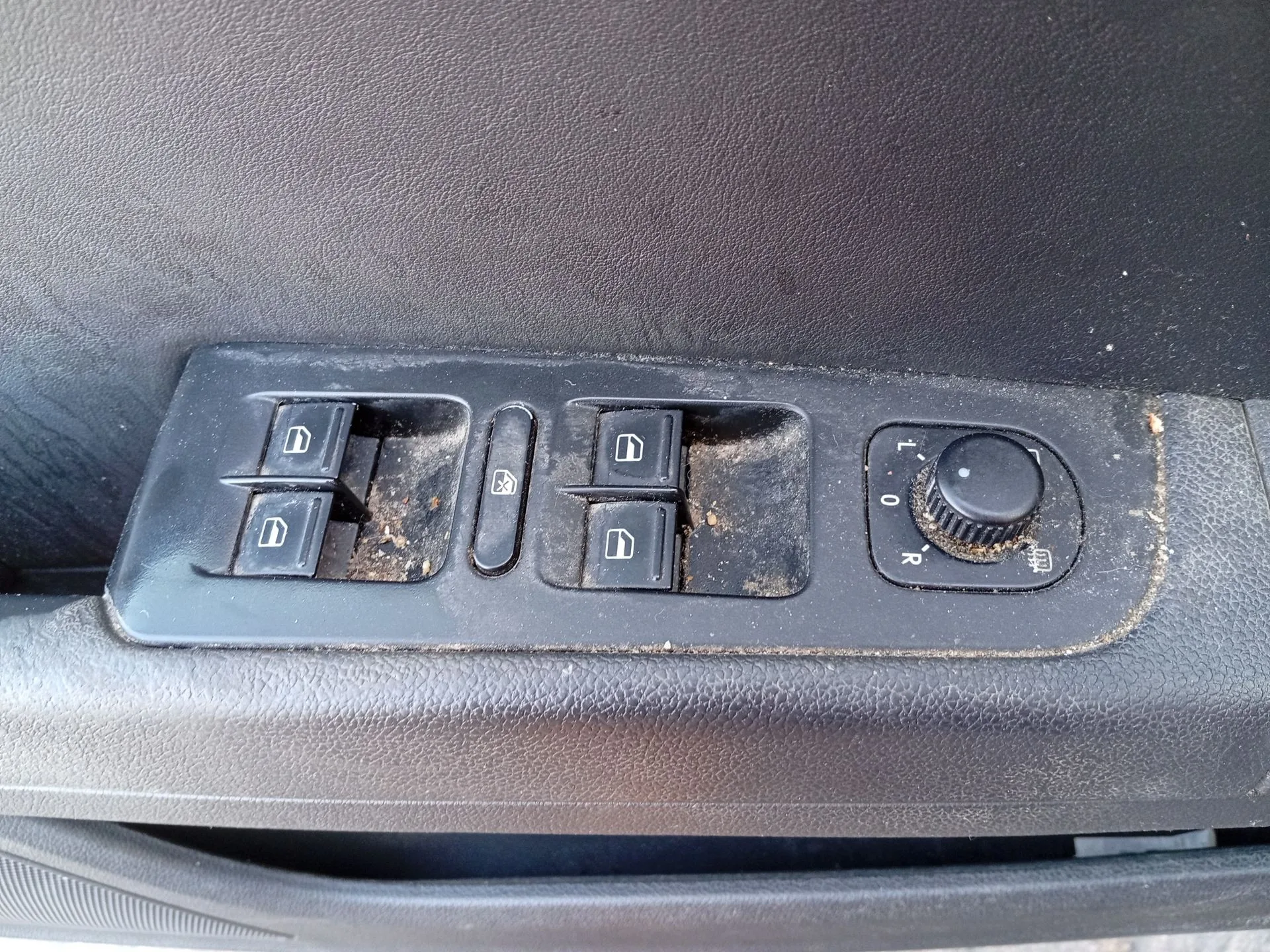 Mando Elevalunas Delantero Izquierdo para Skoda Superb Ii Station Wagon (3T5)