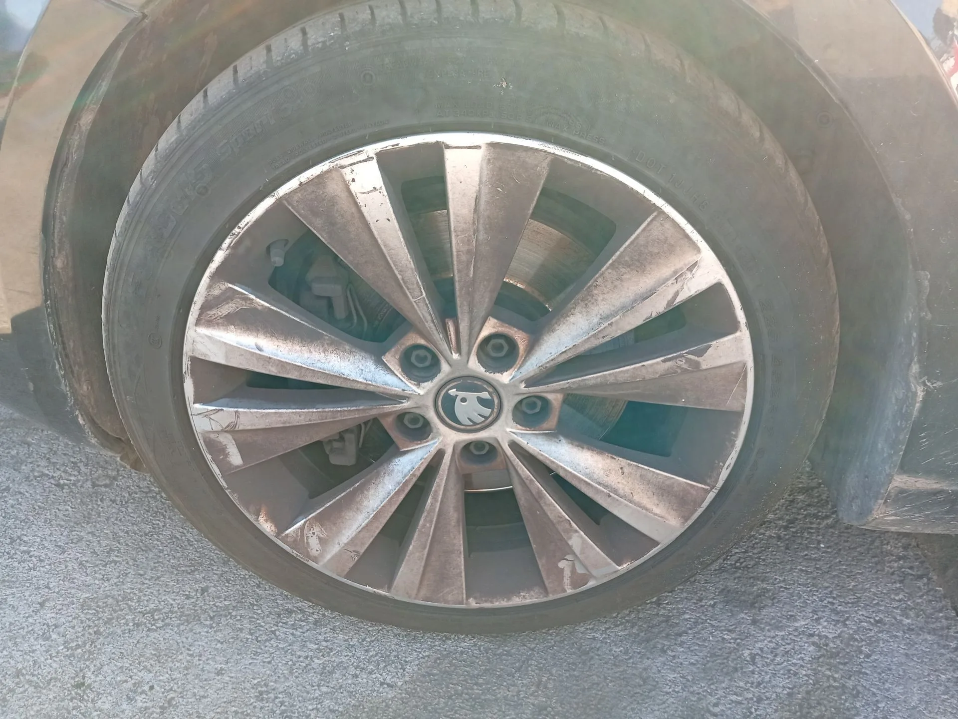Mangueta Delantera Izquierda para Skoda Superb Ii Station Wagon (3T5)
