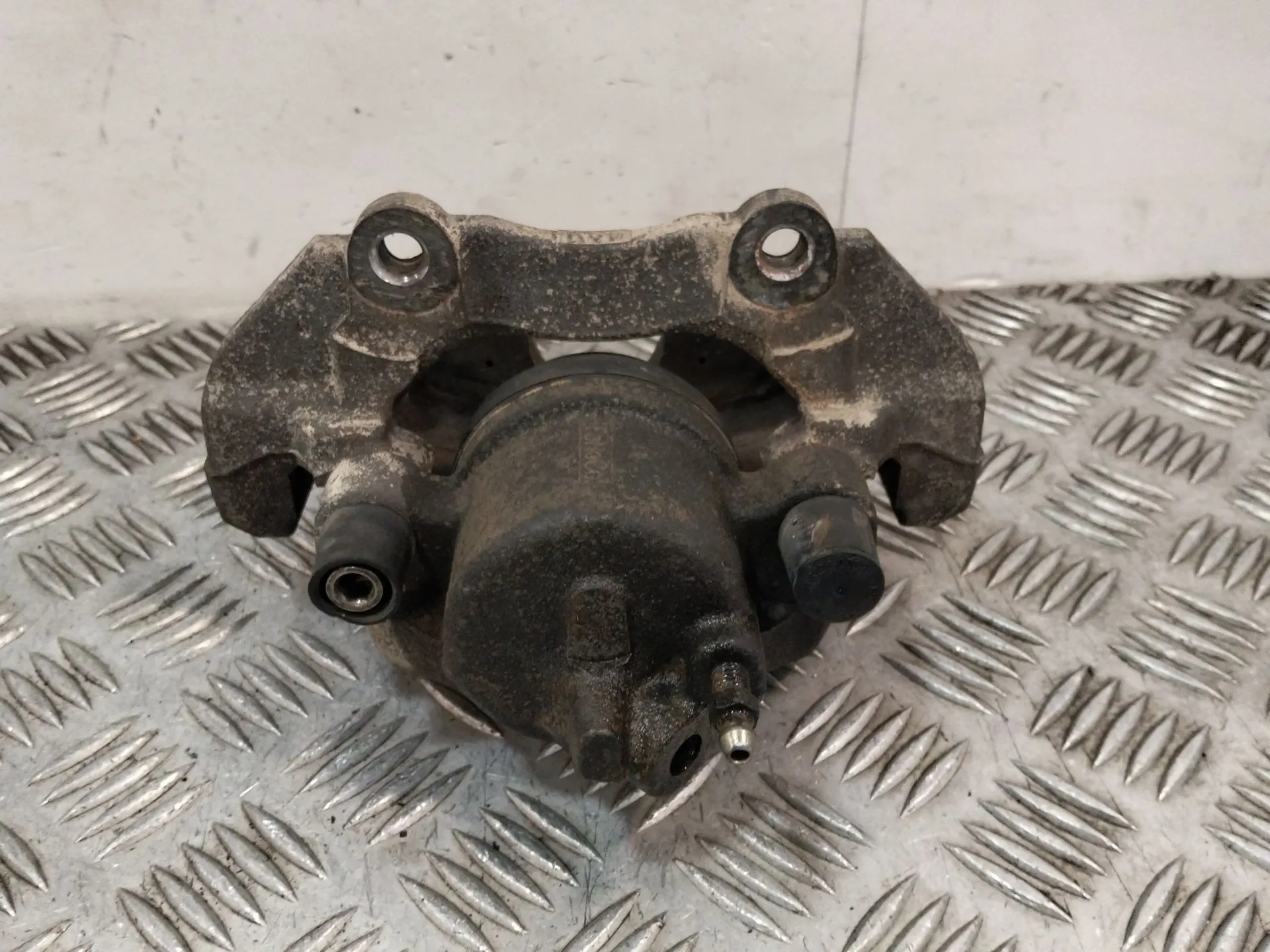 Pinza Freno Delantera Izquierda para Ford Focus C-Max (Dm2)