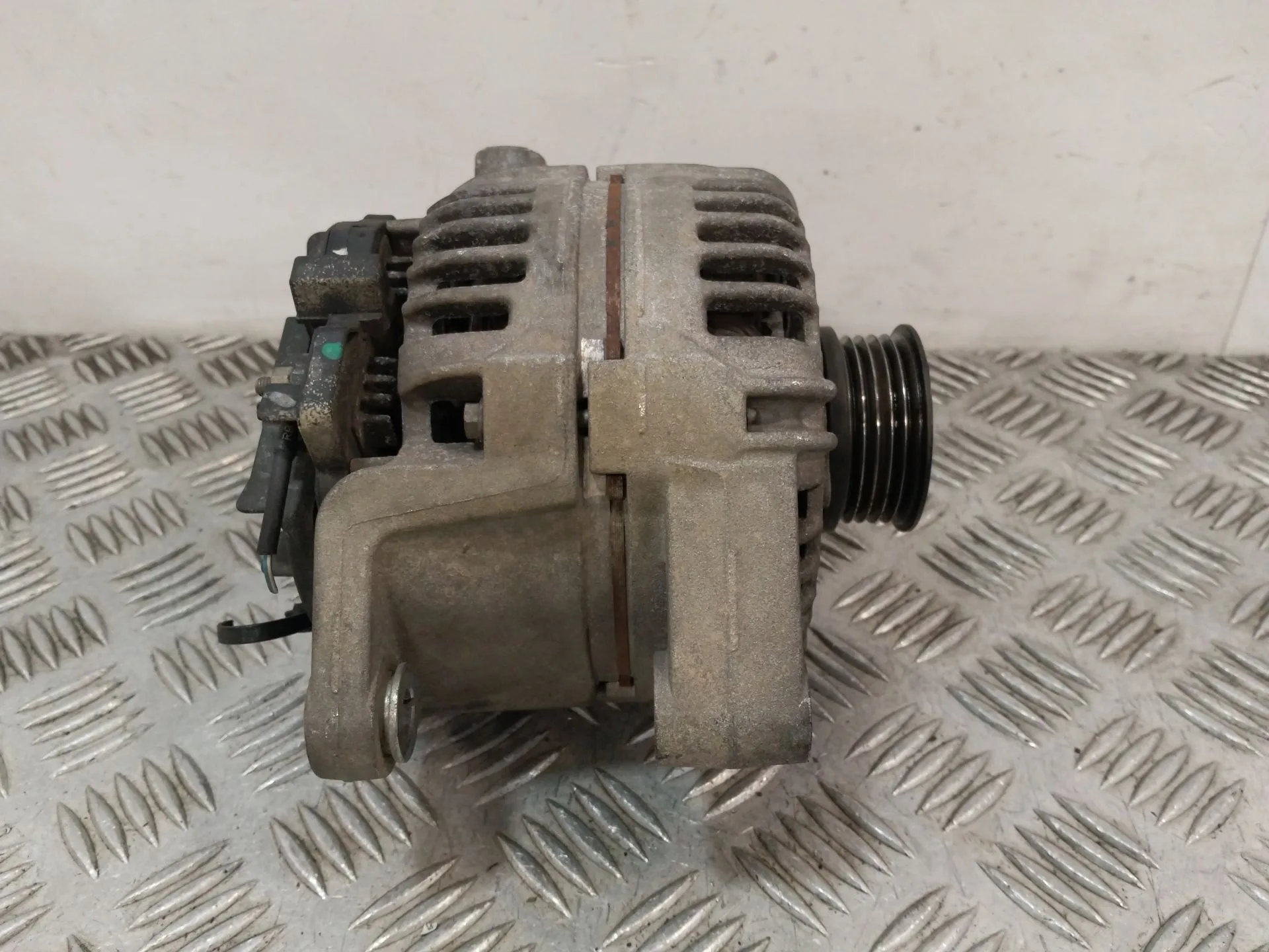 Alternador para Opel Astra H Gtc (A04)