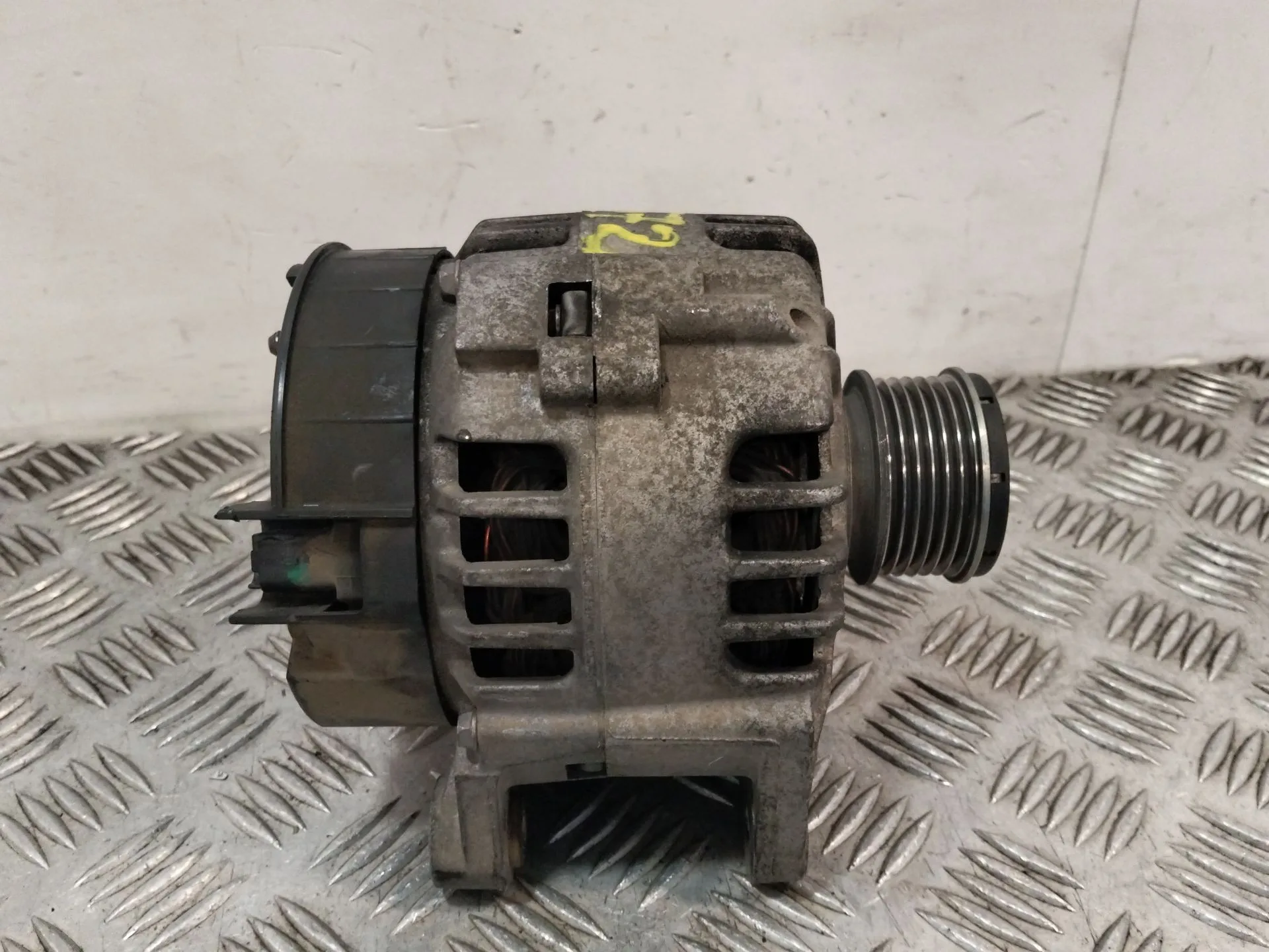 Alternador para Renault Kangoo (Kc0/1_)