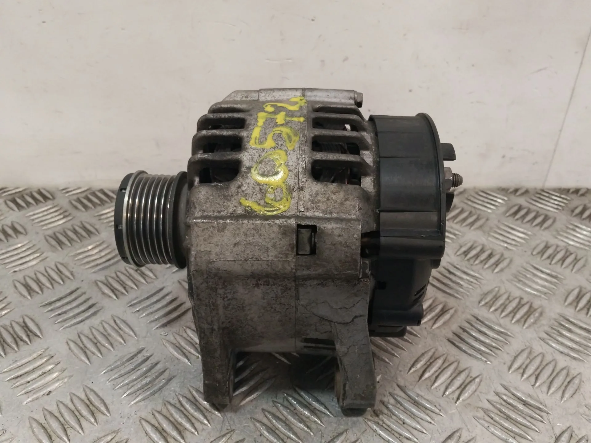 Alternador para Renault Kangoo (Kc0/1_)