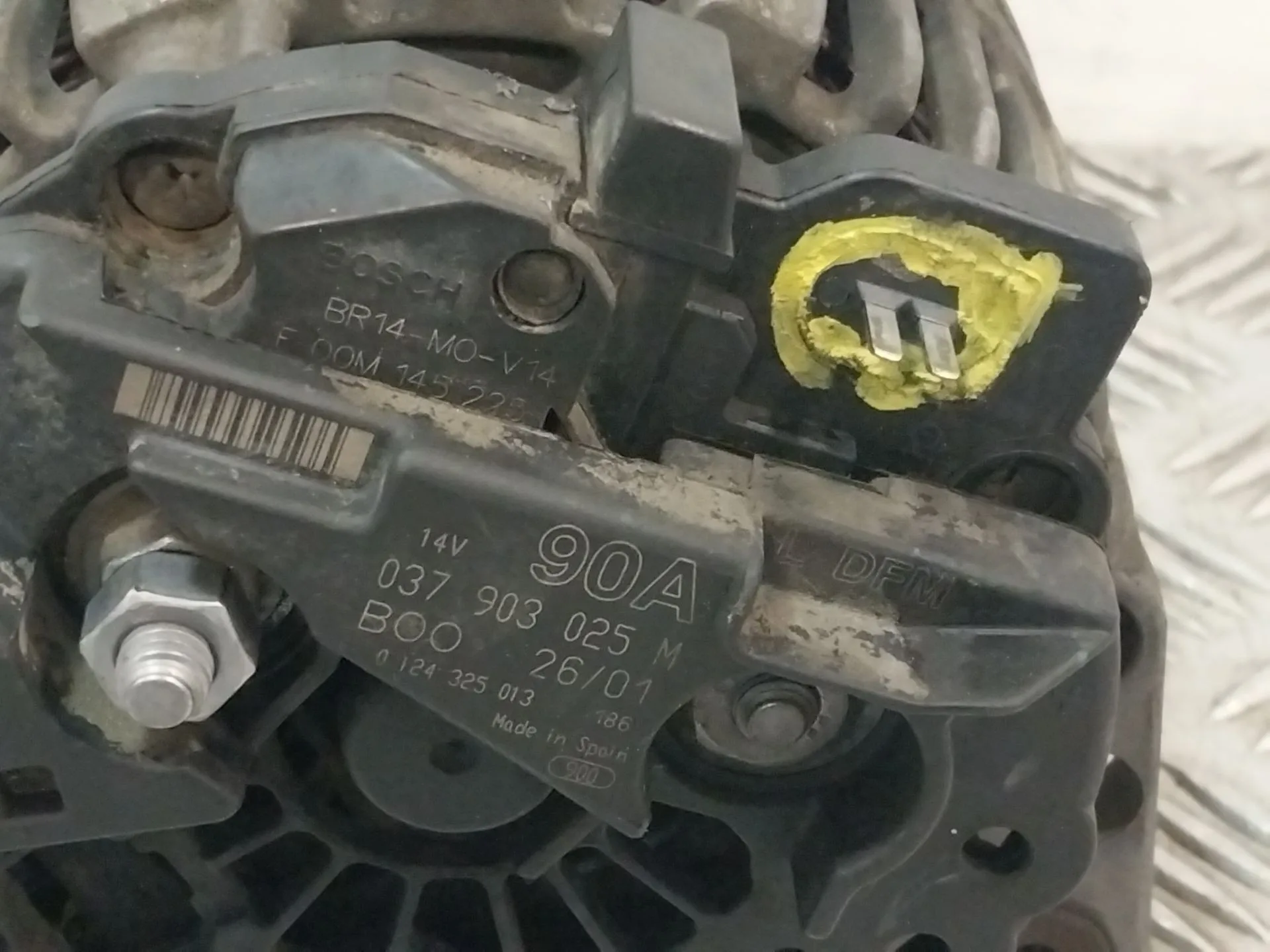 Alternador para Volkswagen Polo (6N2)