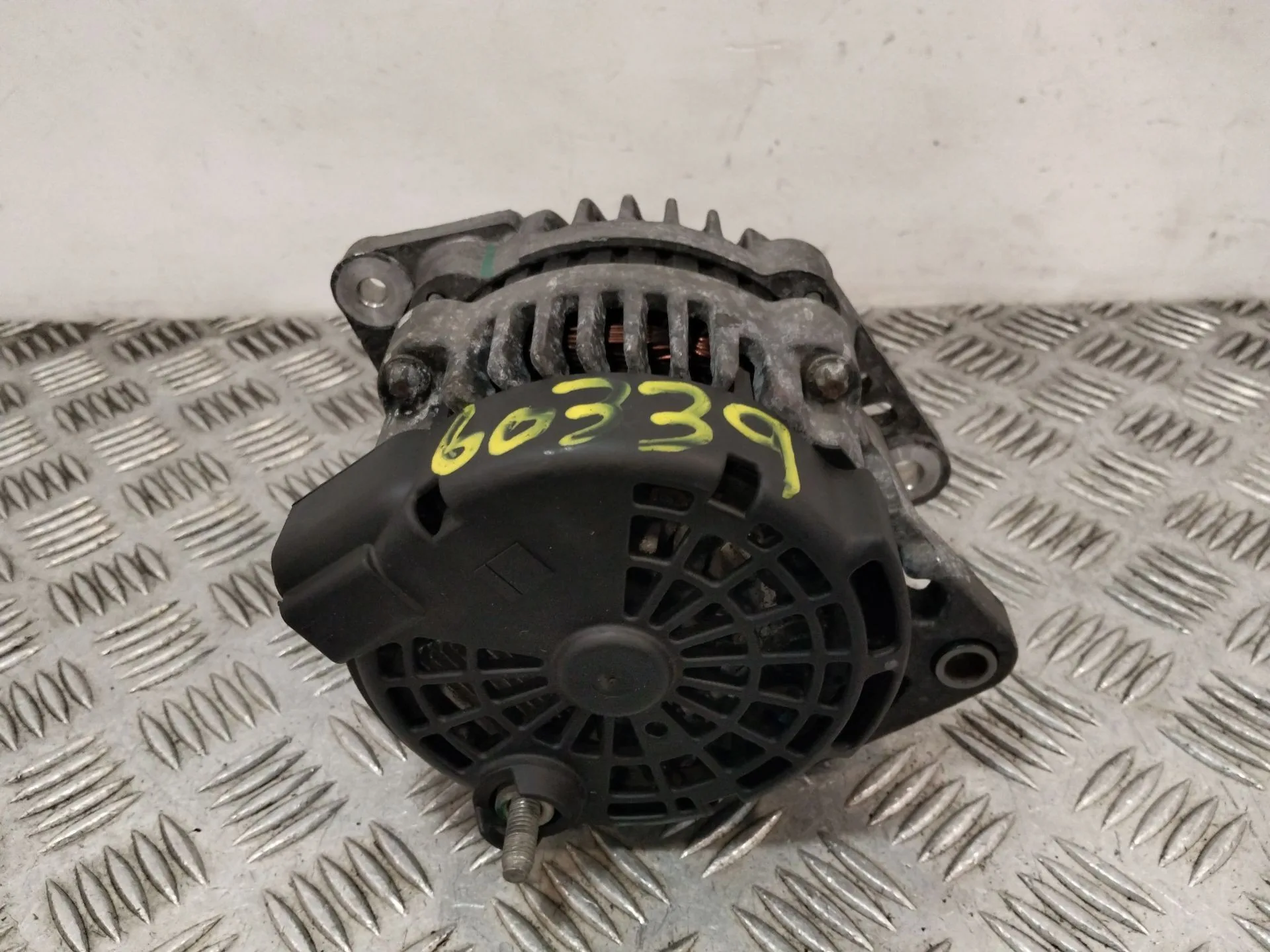 Alternador para Opel Astra H (A04)