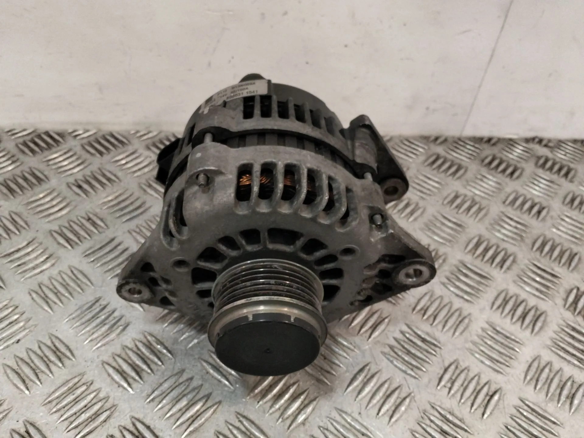 Alternador para Opel Astra H (A04)