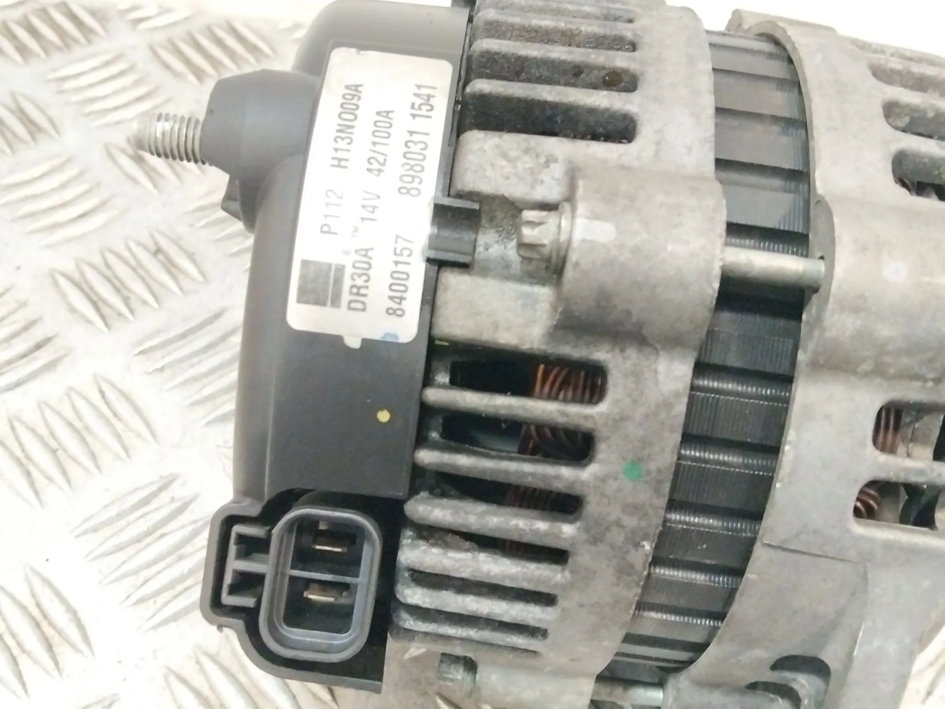 Alternador para Opel Astra H (A04)