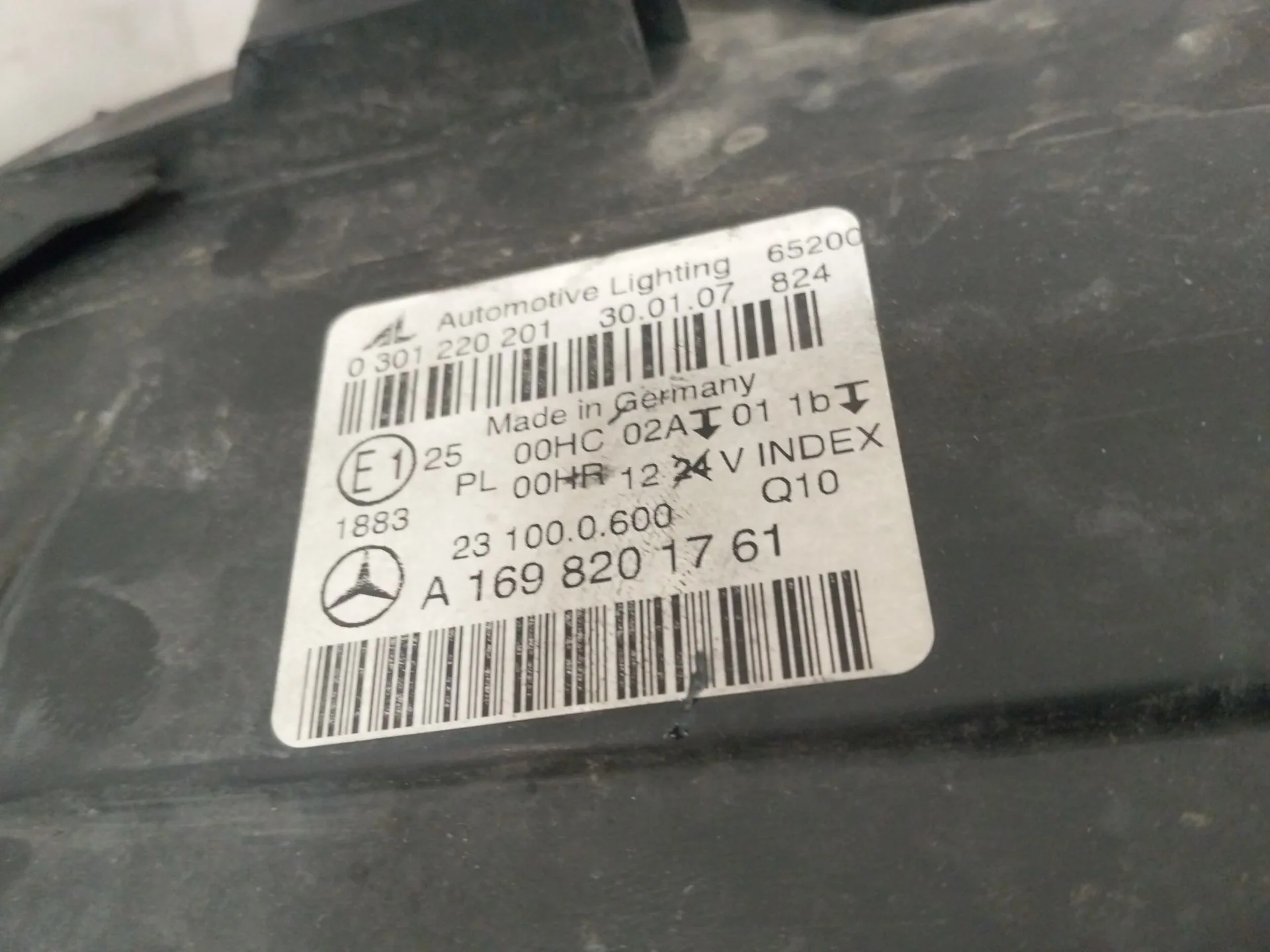 Faro Izquierdo para Mercedes-Benz Clase B Sports Tourer (W245)