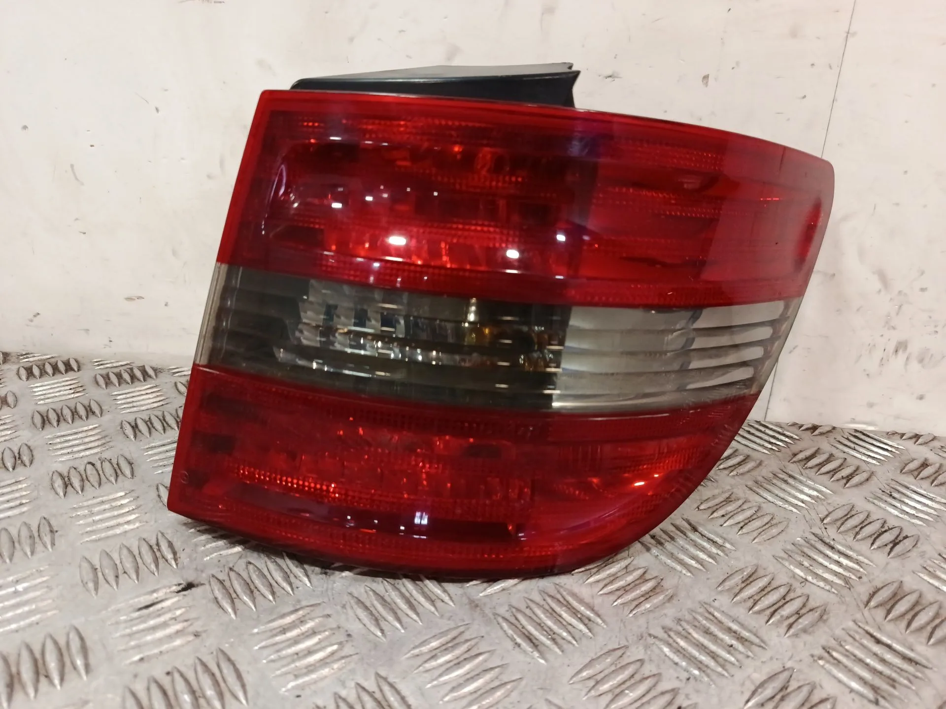 Piloto Trasero Derecho para Mercedes-Benz Clase B Sports Tourer (W245)