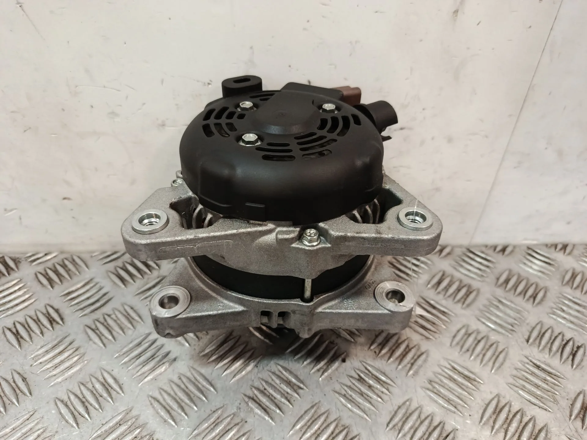 Alternador para Peugeot 208 Ii (Ub_, Up_, Uw_, Uj_)