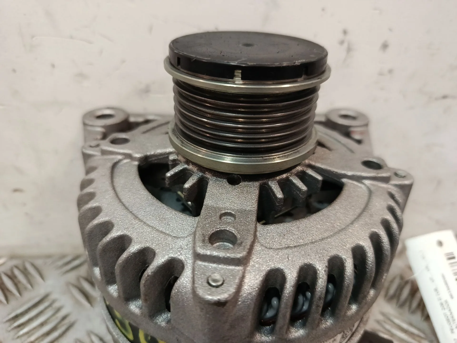 Alternador para Peugeot 208 Ii (Ub_, Up_, Uw_, Uj_)
