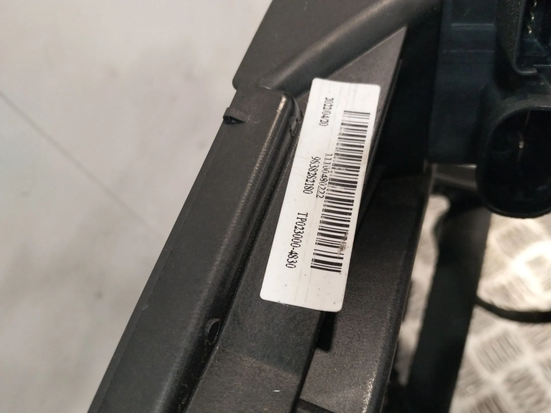 Electroventilador para Peugeot 208 Ii (Ub_, Up_, Uw_, Uj_)