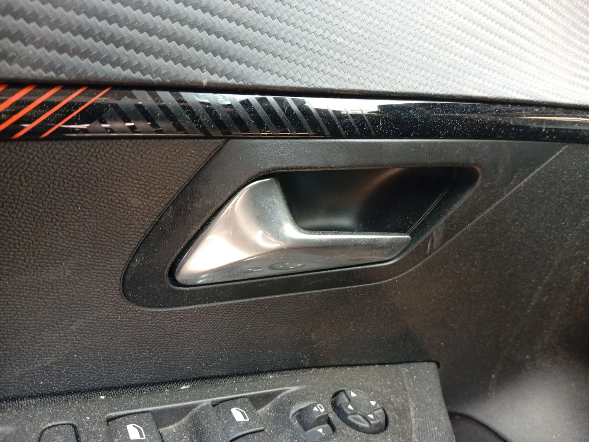 Maneta Interior Delantera Izquierda para Peugeot 208 Ii (Ub_, Up_, Uw_, Uj_)